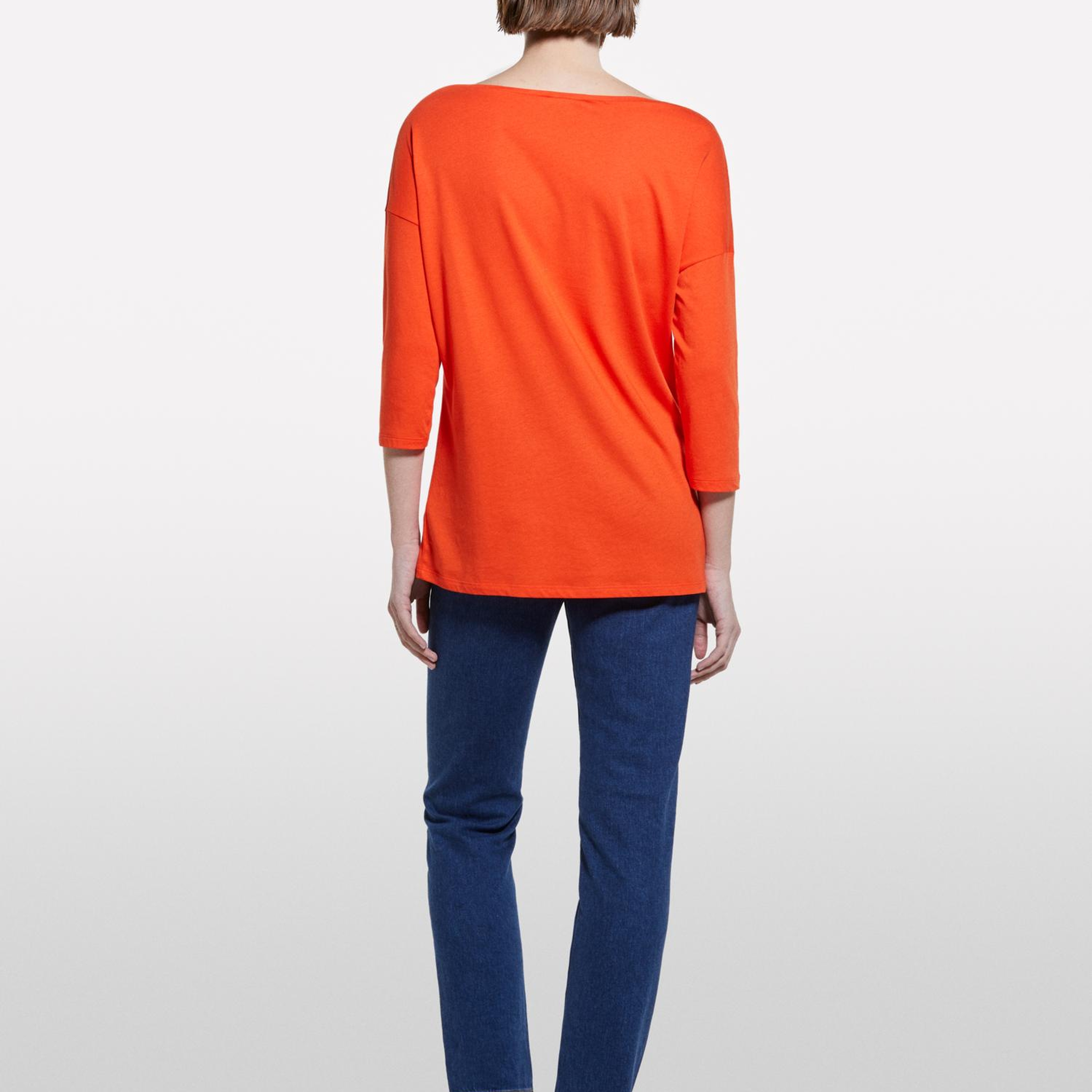 Kadın Nar Çiçeği Modal Karışımlı Kayık Yaka Regular Fit T-Shirt