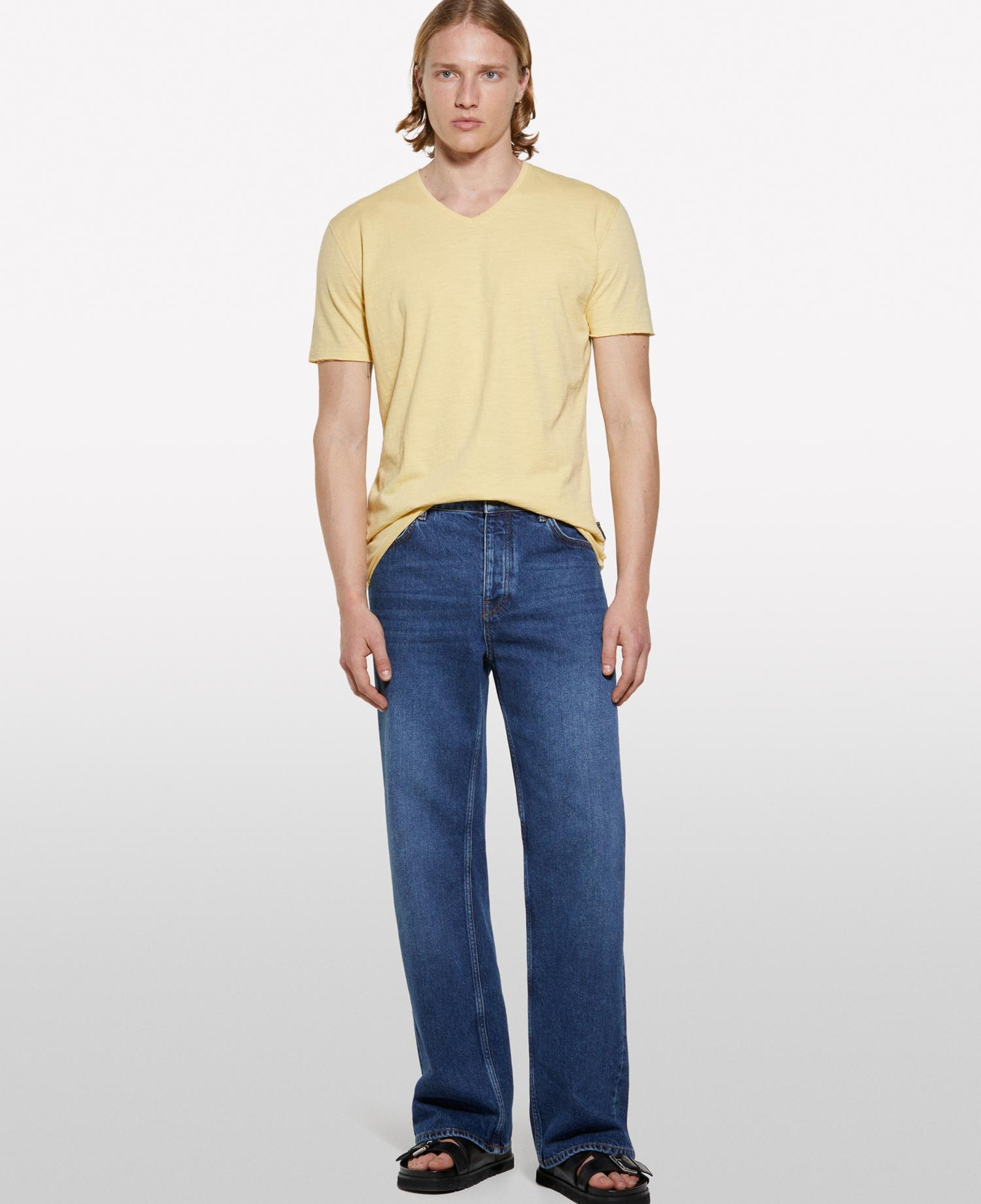 Erkek Soluk Turuncu %100 Pamuk V Yaka Slim Fit Slub T-Shirt