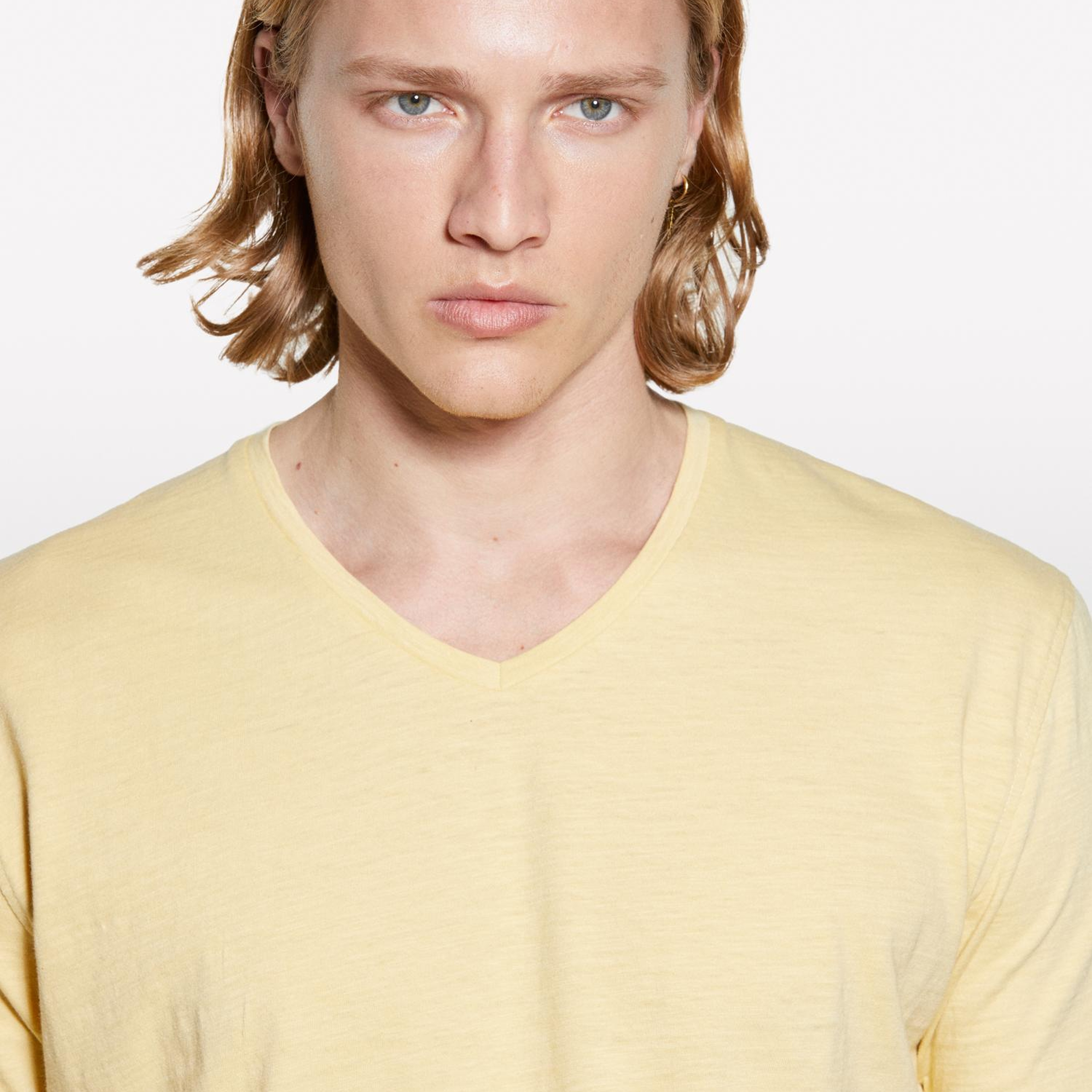 Erkek Soluk Turuncu %100 Pamuk V Yaka Slim Fit Slub T-Shirt