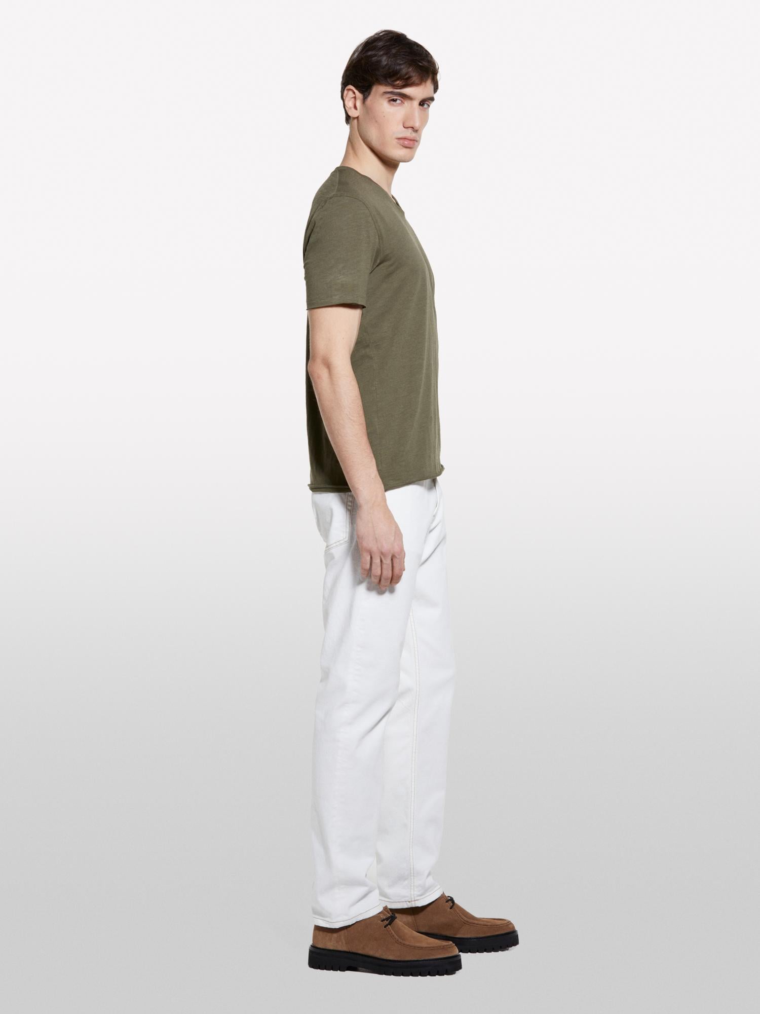 Erkek Asker Yeşili %100 Pamuk V Yaka Slim Fit Slub T-Shirt