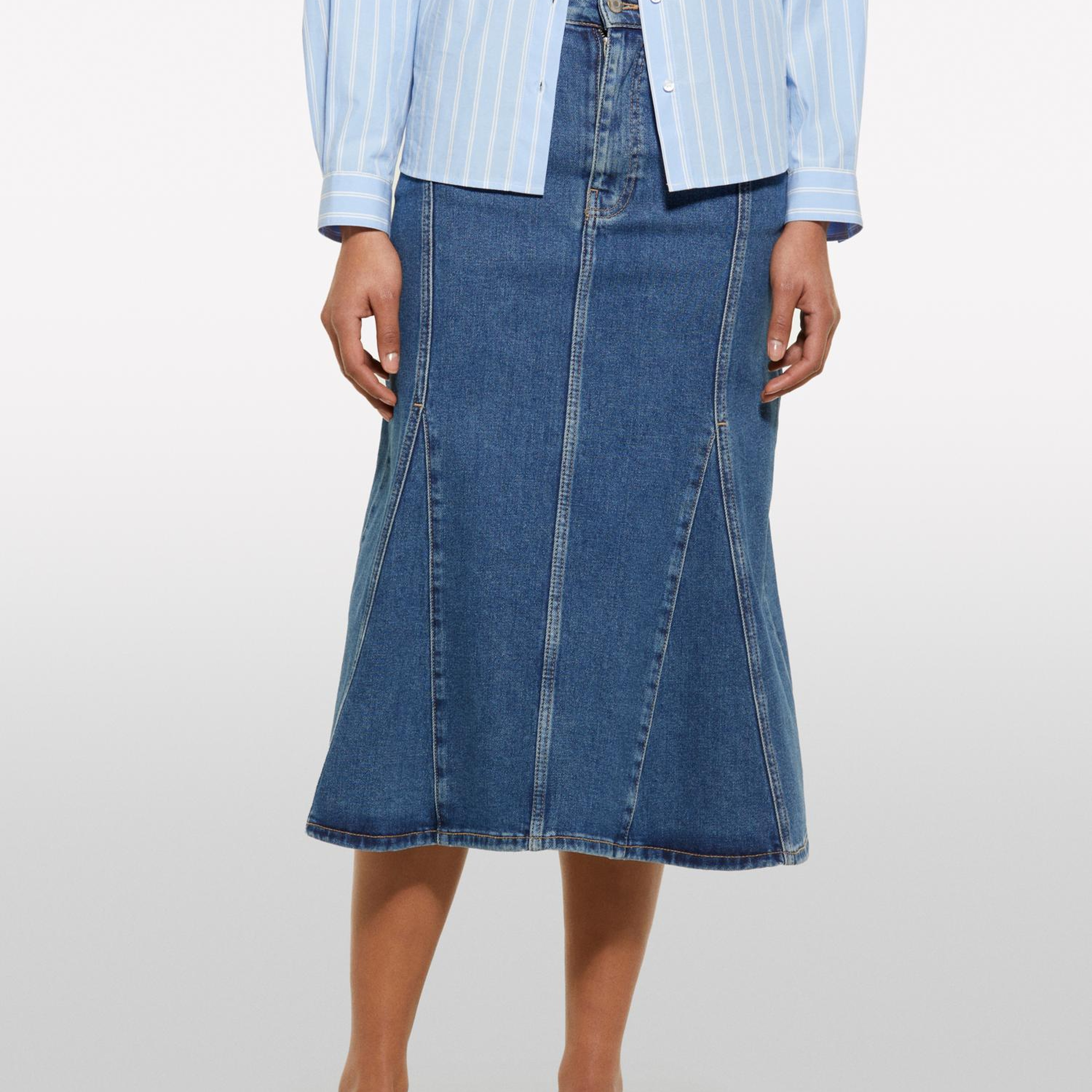 Kadın Koyu Denim Pamuklu Düğmeli Kloş Yüksek Bel Midi Denim Etek