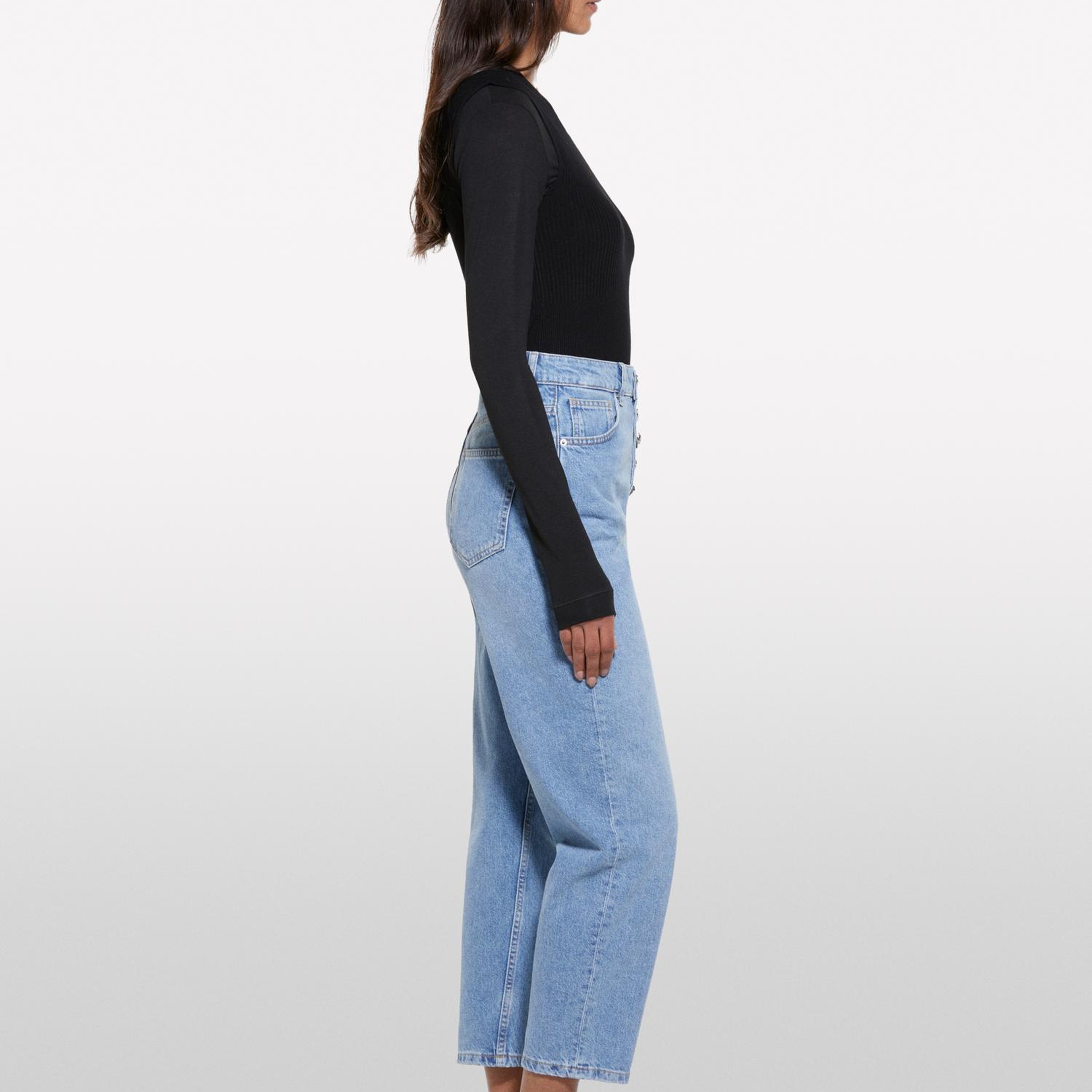 Kadın Açık Denim %100 Pamuk Düğme Detaylı Yüksel Bel Düz Paça Denim Pantolon