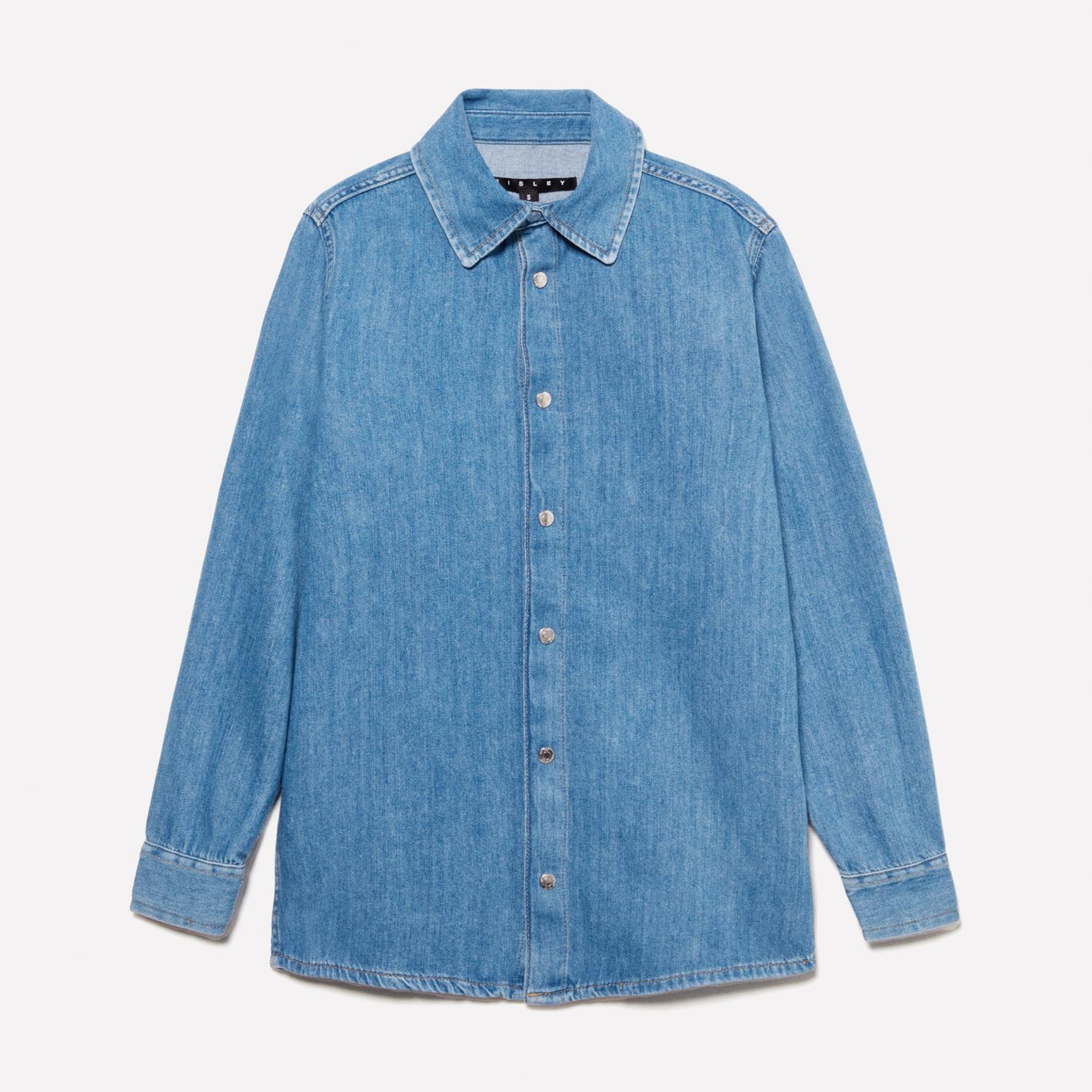 Kadın Açık Mavi %100 Pamuk Manşetli Çıtçıtlı Regular Fit Denim Gömlek