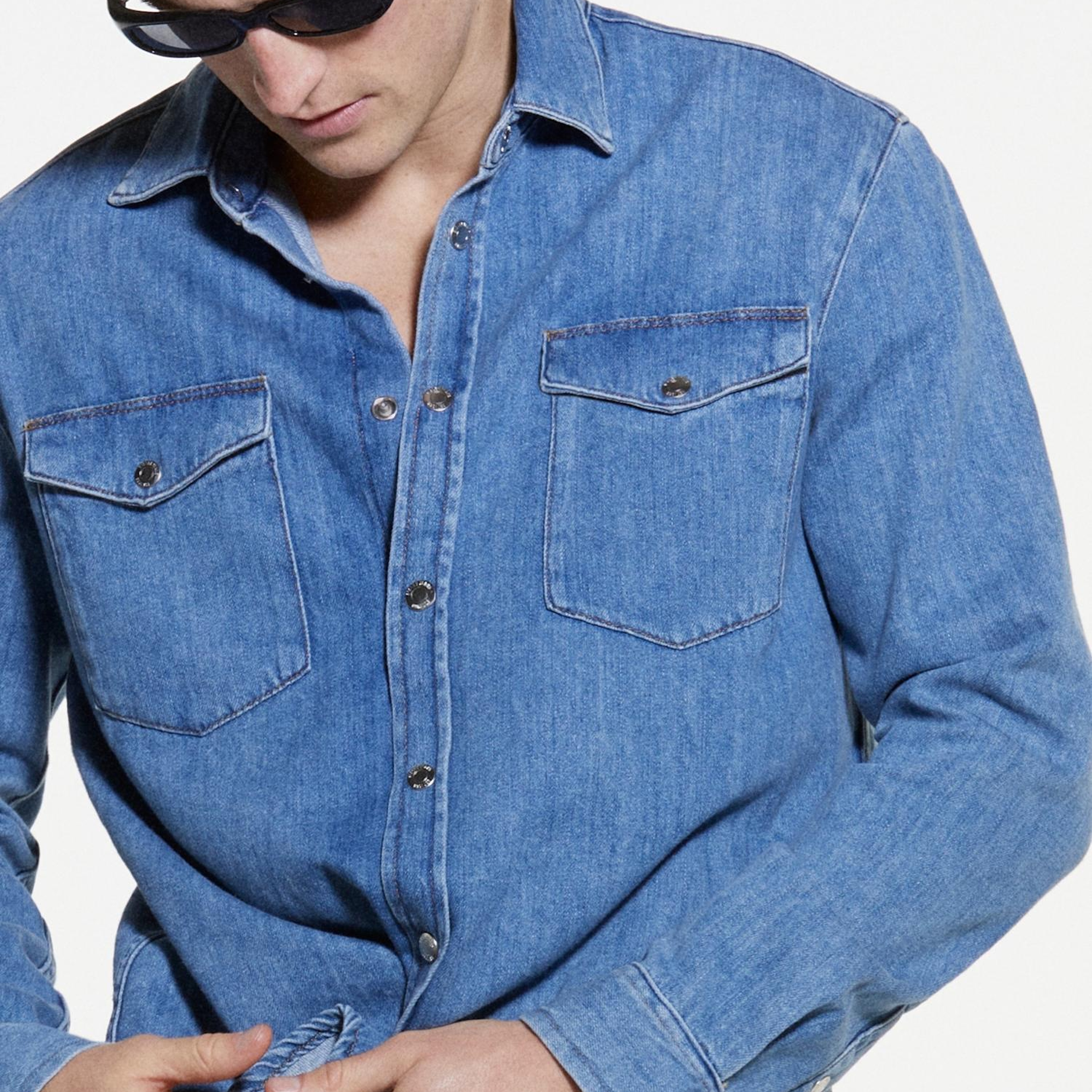 Erkek Açık Denim %100 Pamuk Önü 2 Cepli Regular Fit Denim Gömlek