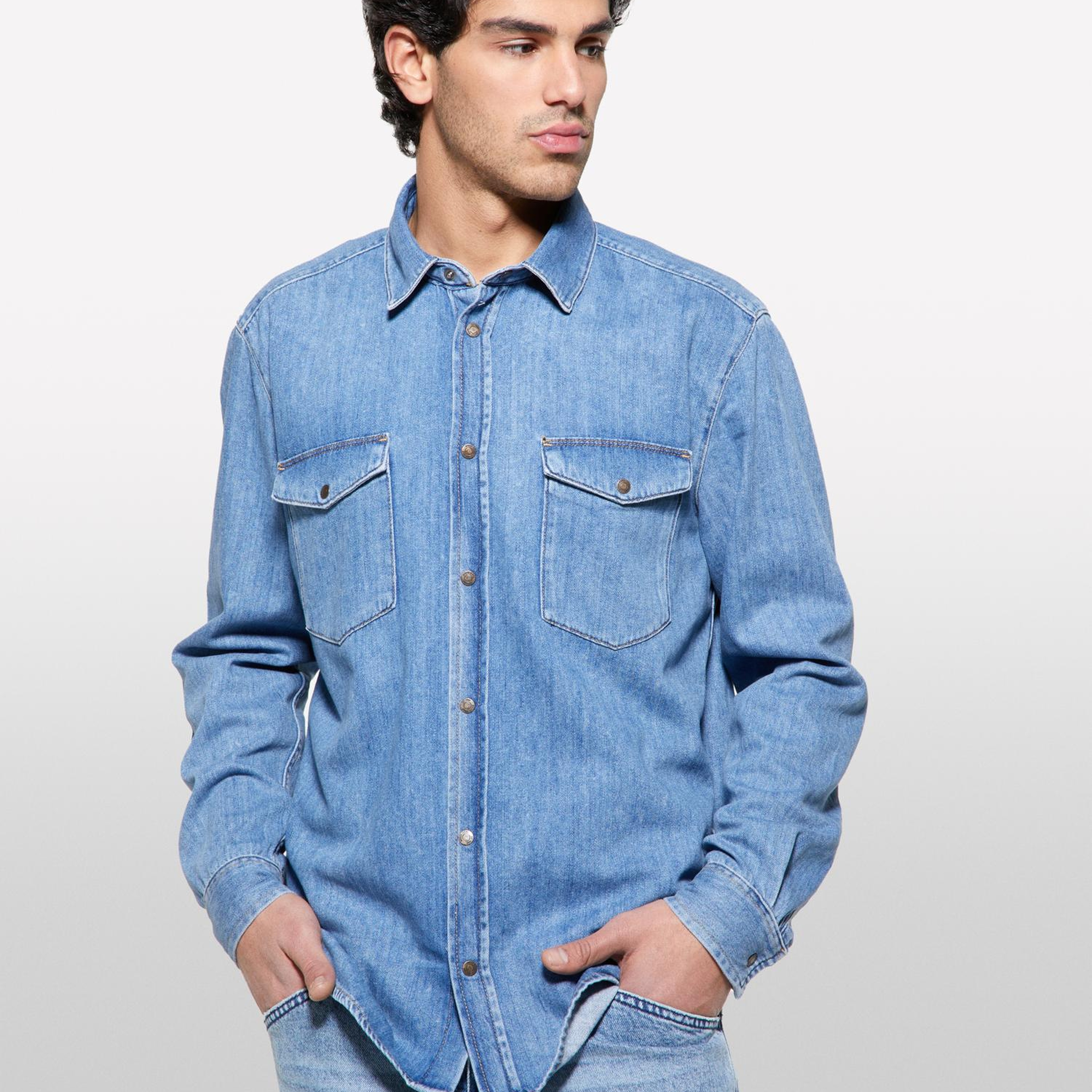 Erkek Açık Denim %100 Pamuk Önü 2 Cepli Regular Fit Denim Gömlek
