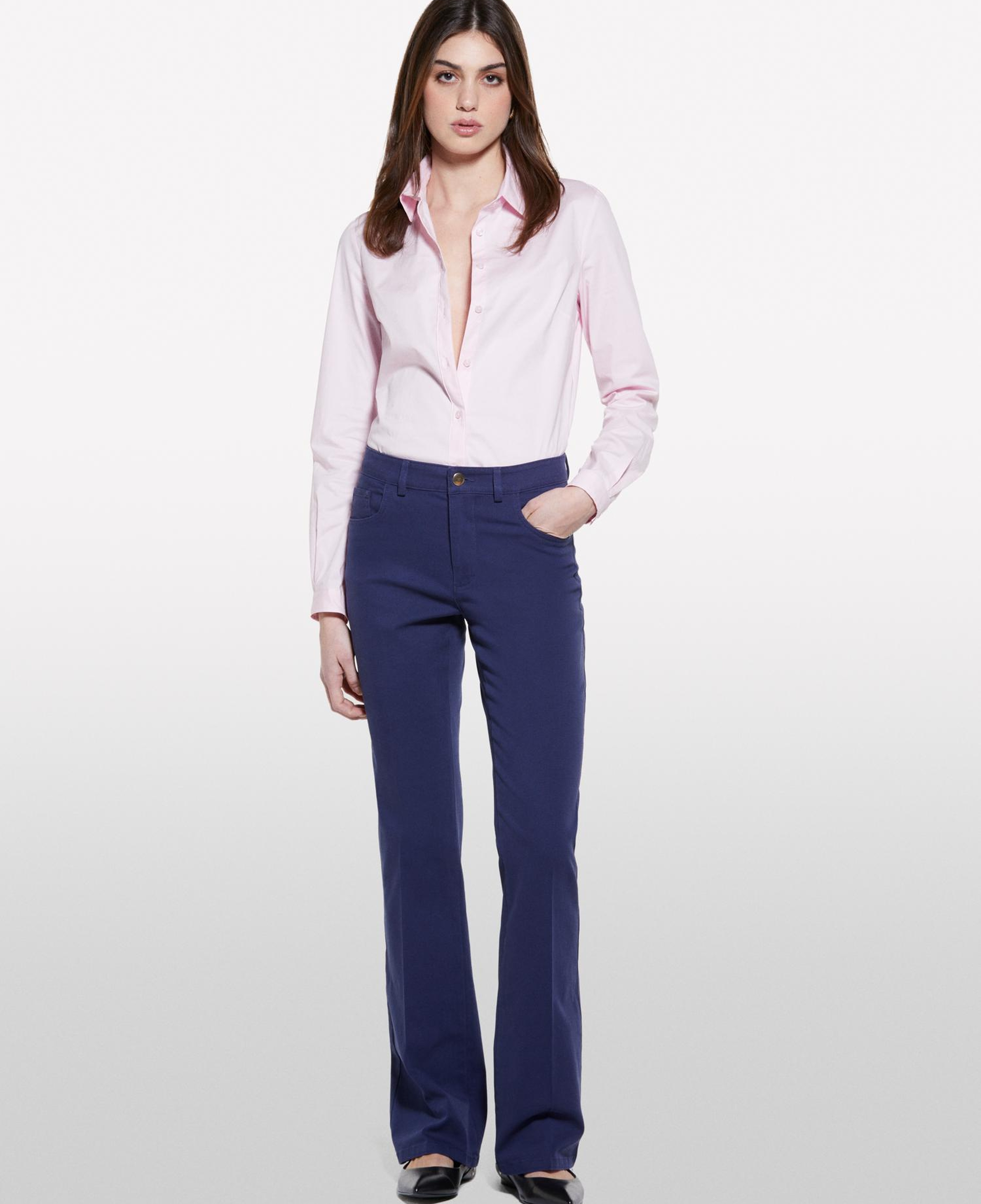 Kadın Açık Pembe Streç Pamuklu Pens Detaylı Slim Fit Gömlek