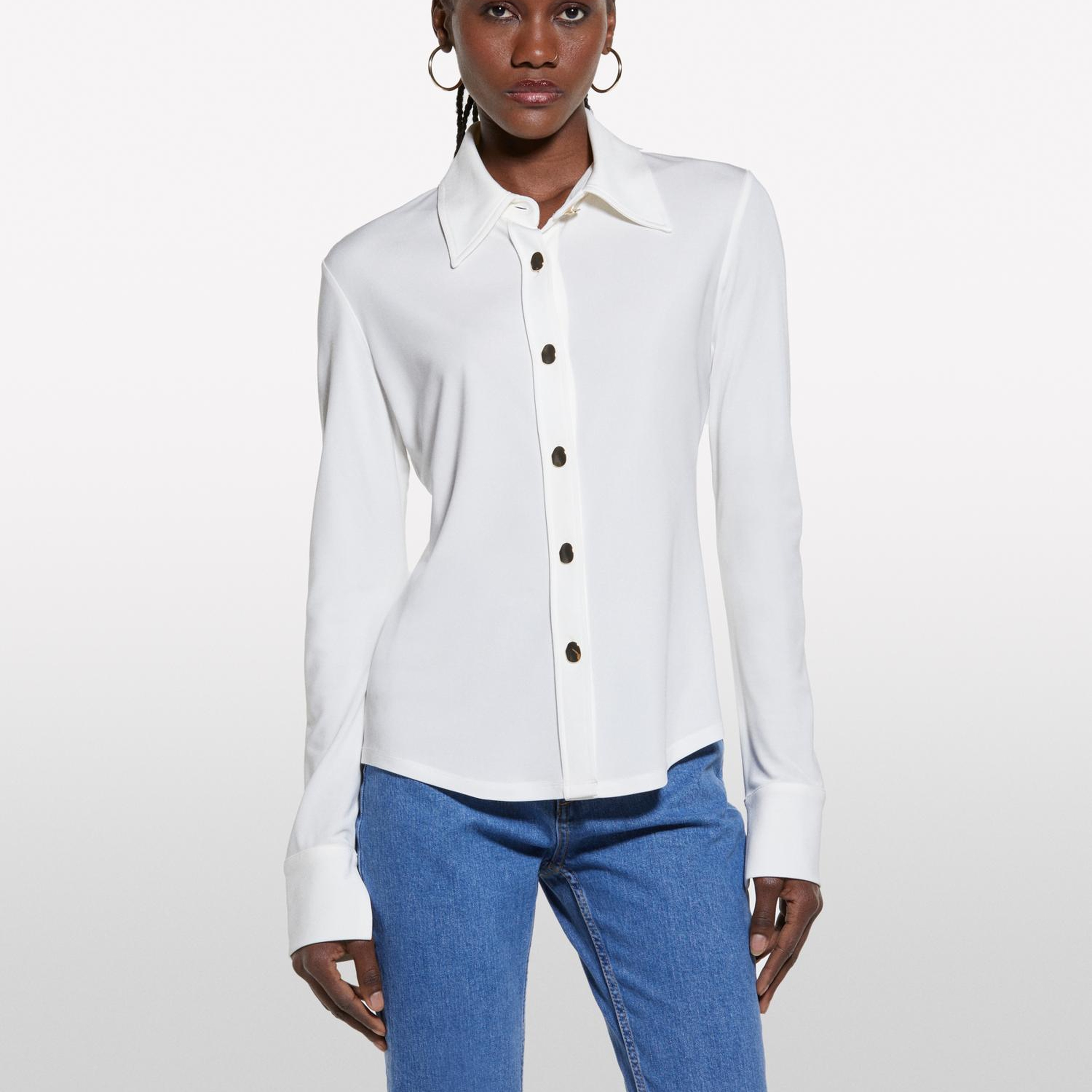 Kadın Bej %100 Viskoz Manşetli Metal Düğmeli Dik Yaka Slim Fit Gömlek