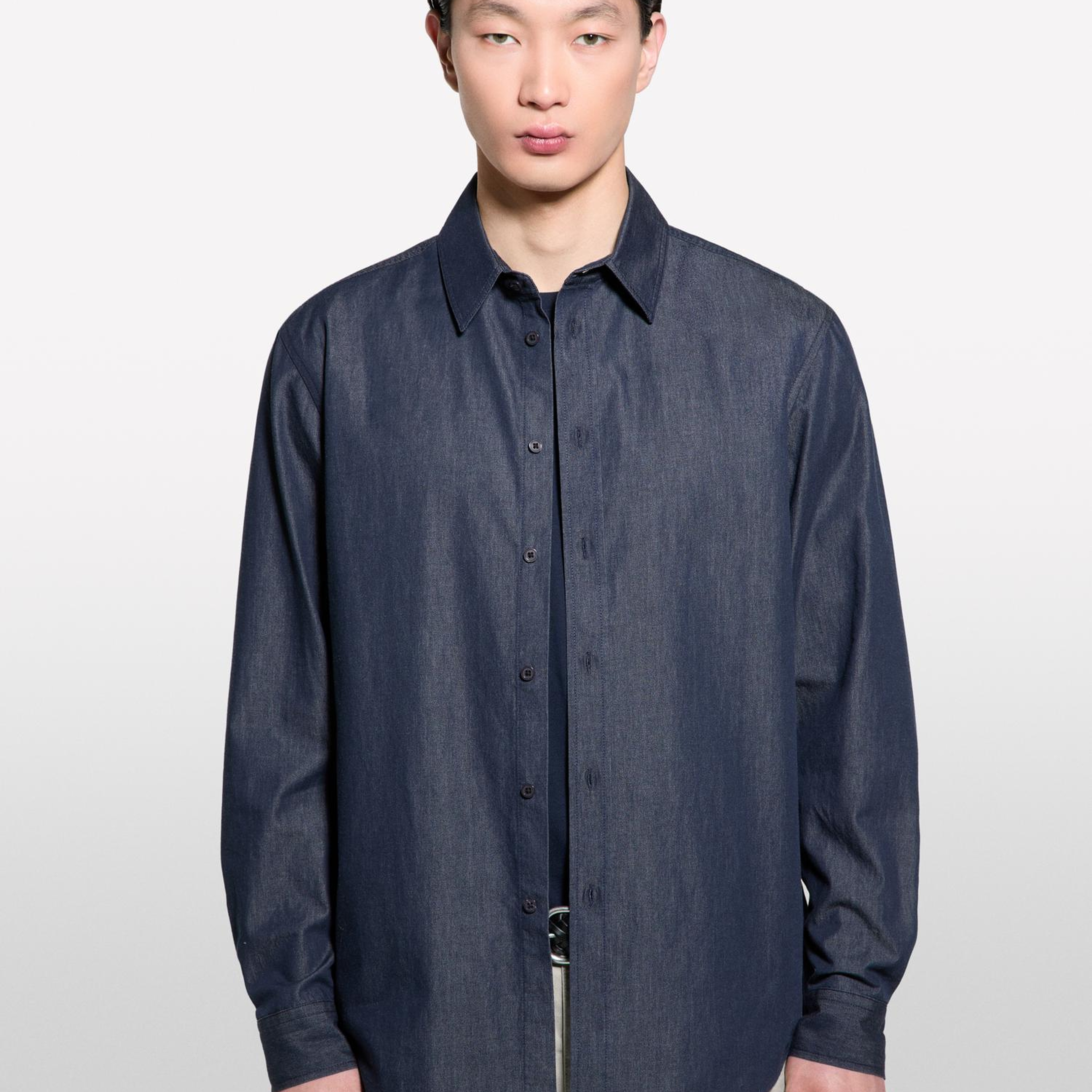 Erkek Koyu Denim %100 Pamuk Klasik Yaka Relax Fit Gömlek