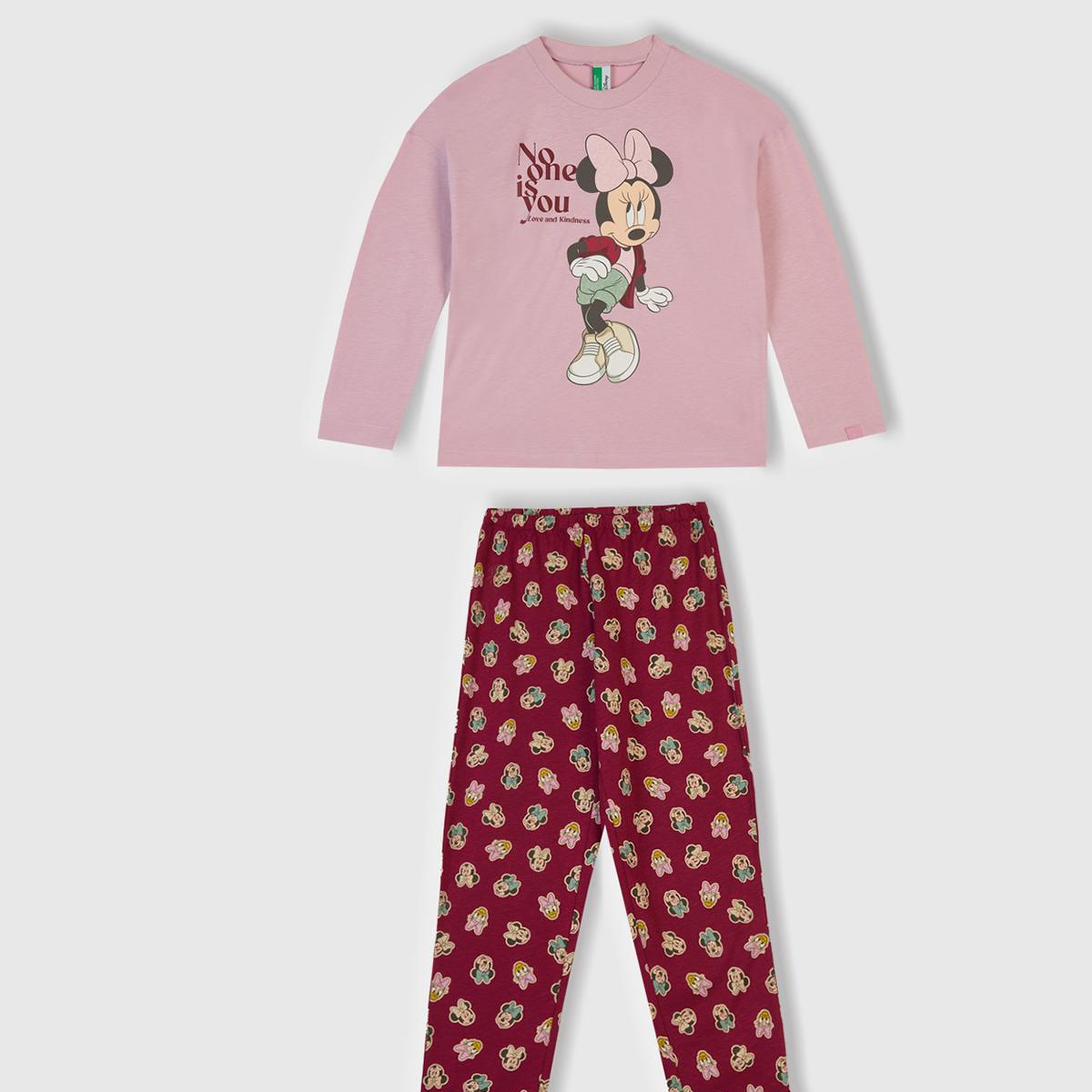 Kız Çocuk Toz Pembe-Fuşya Üstü Disney Baskılı Altı Desenli Paçası Kıvrık Pijama Takımı