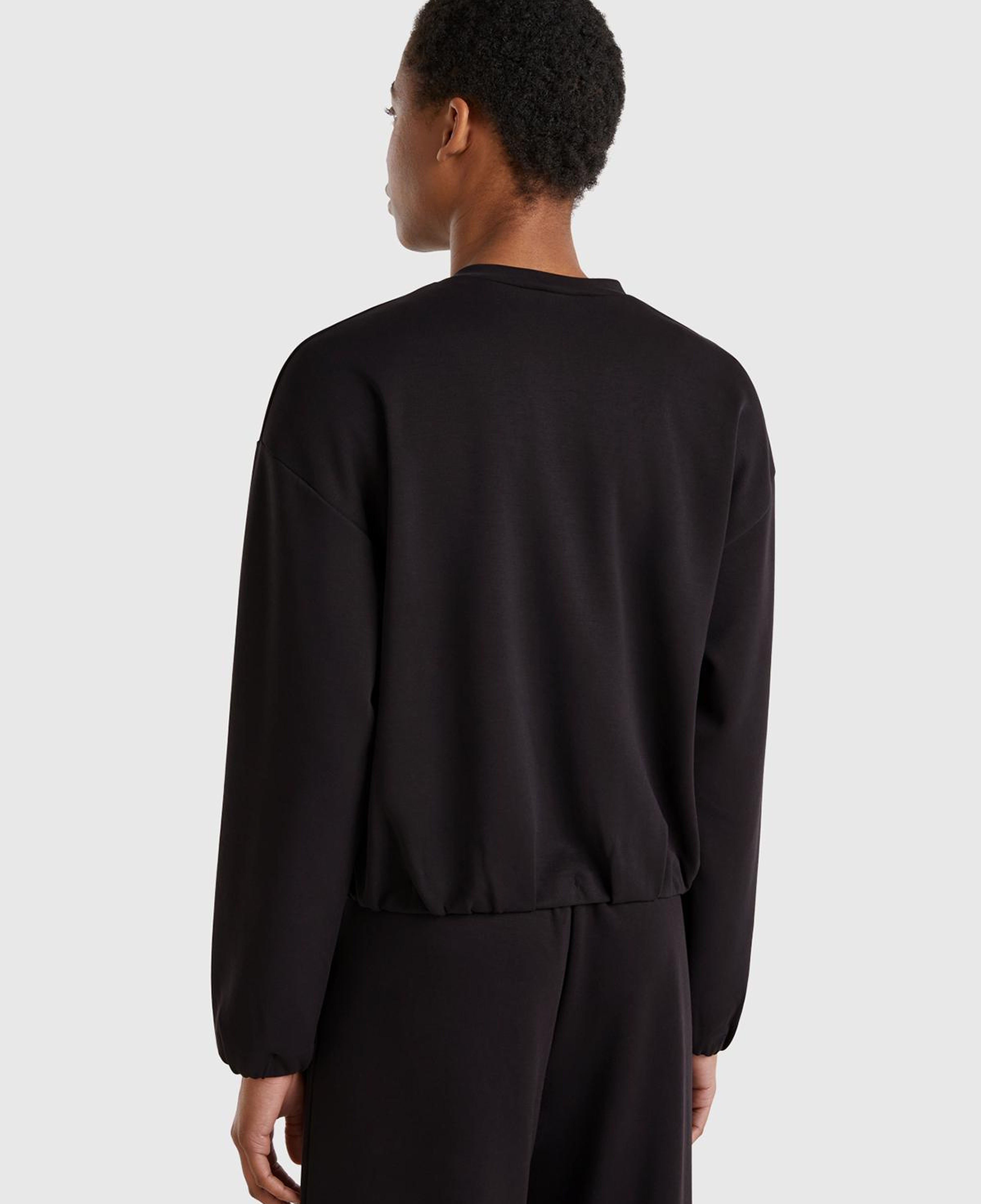 Kadın Siyah Logo Baskılı Önü Fermuarlı Beli Lastikli Sweatshirt