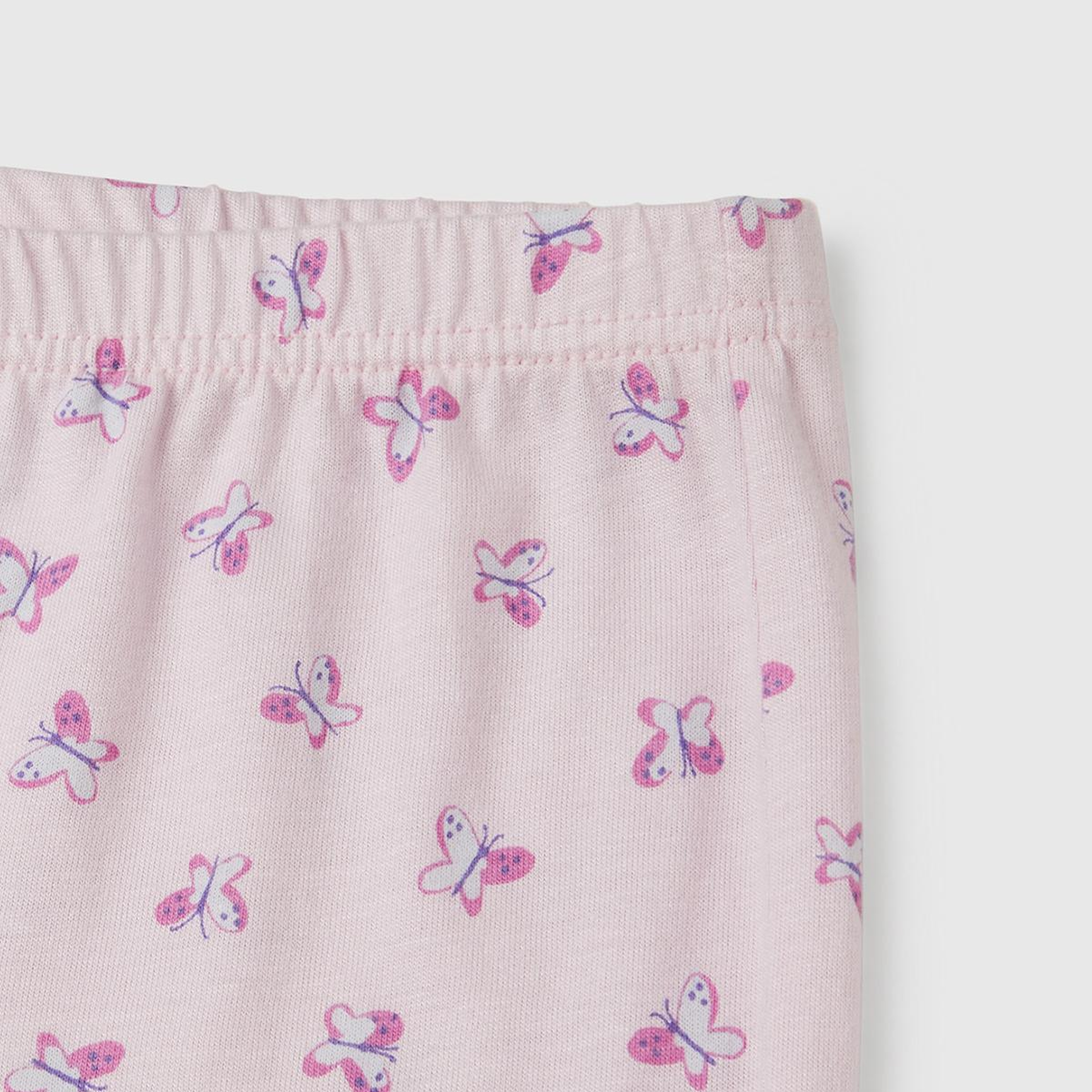 Kız Çocuk Pembe Baskılı Kolları Fırfırlı Üst ve Desenli Alt Pijama Takımı