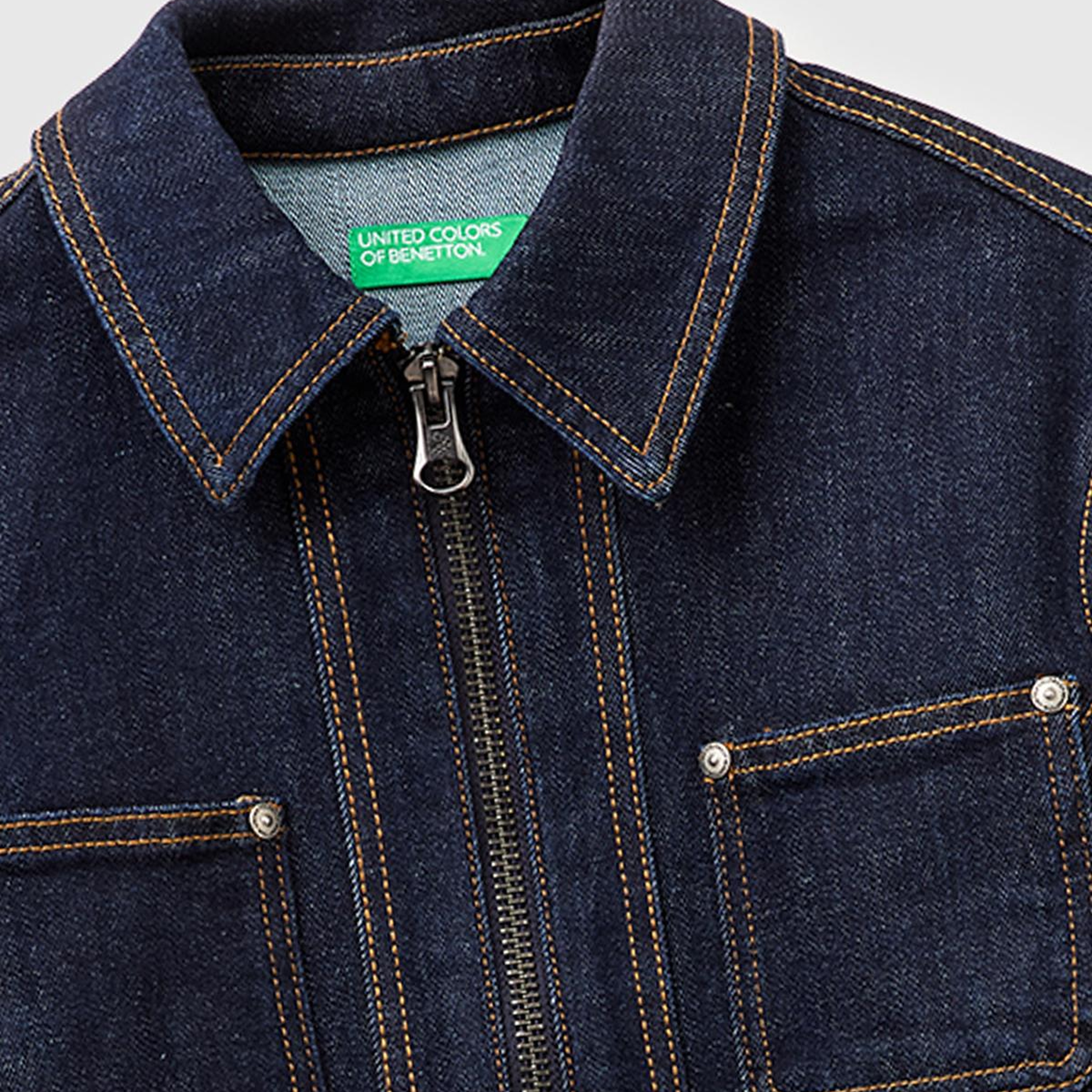 Kadın Lacivert Pamuk Karışımlı Fermuarlı Yamalı Cepli Denim Ceket
