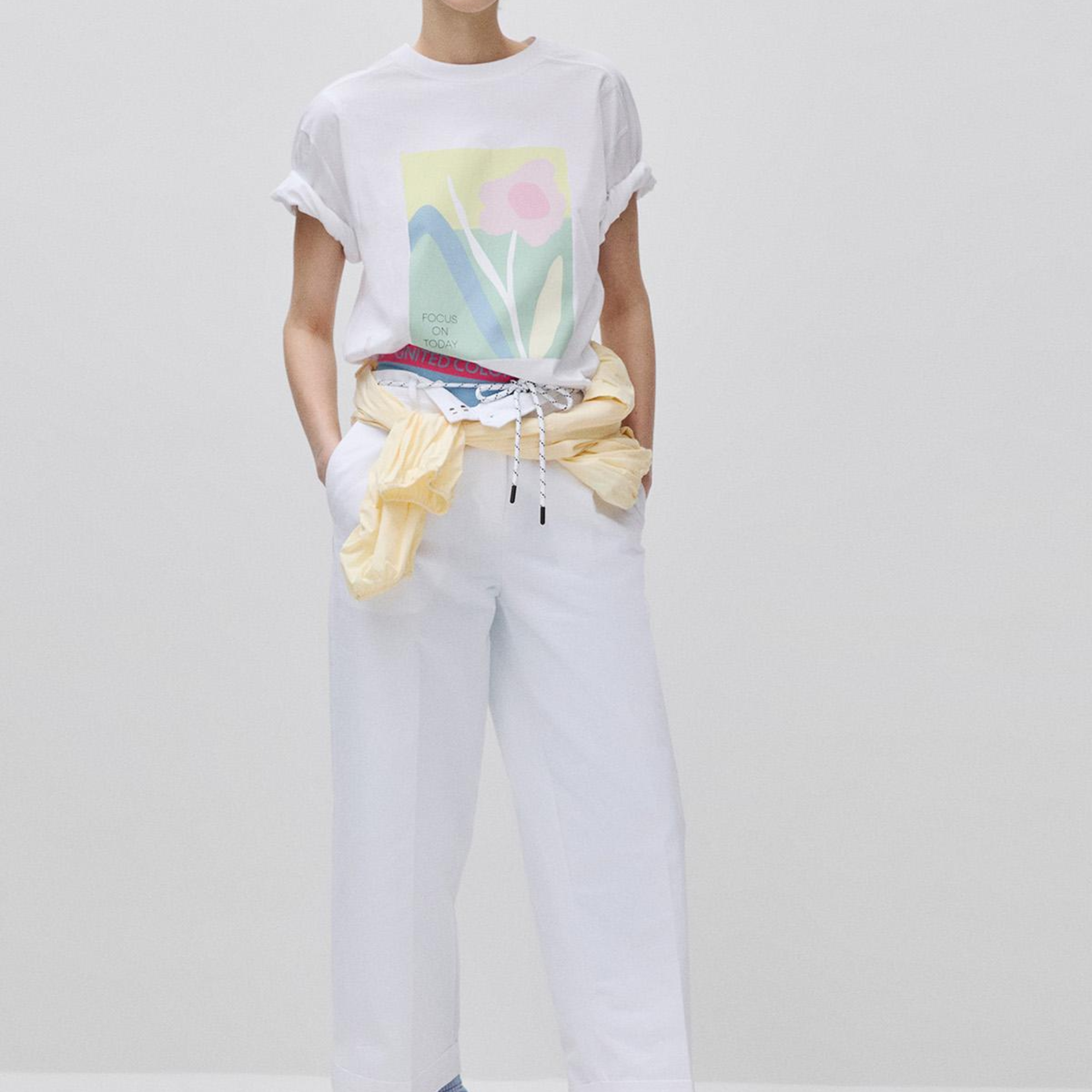 Kadın Beyaz %100 Pamuk Su Bazlı Baskılı Oversize Bisiklet Yaka T-Shirt