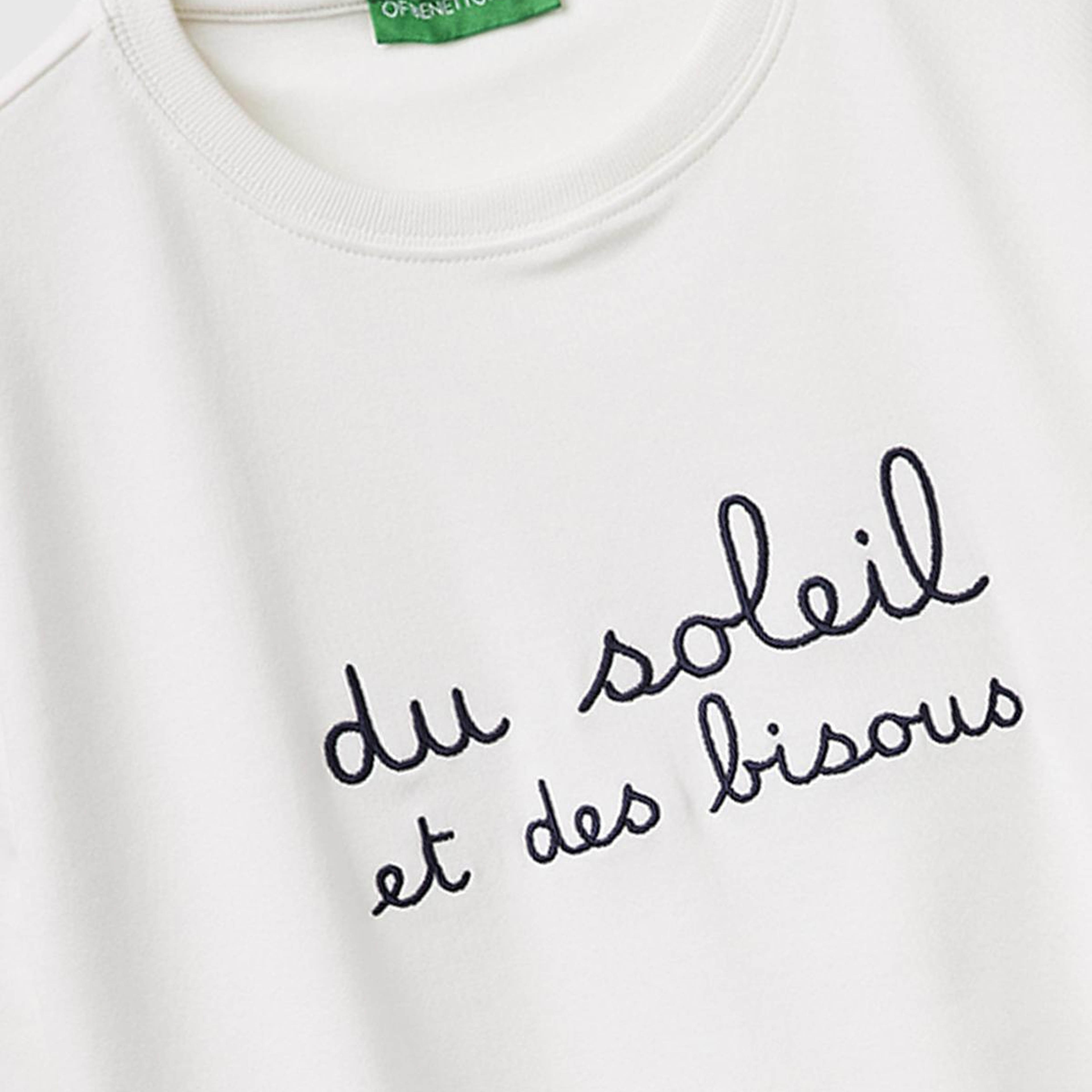 Kadın Krem Pamuk Karışımlı Önü Nakışlı Bisiklet Yaka T-Shirt