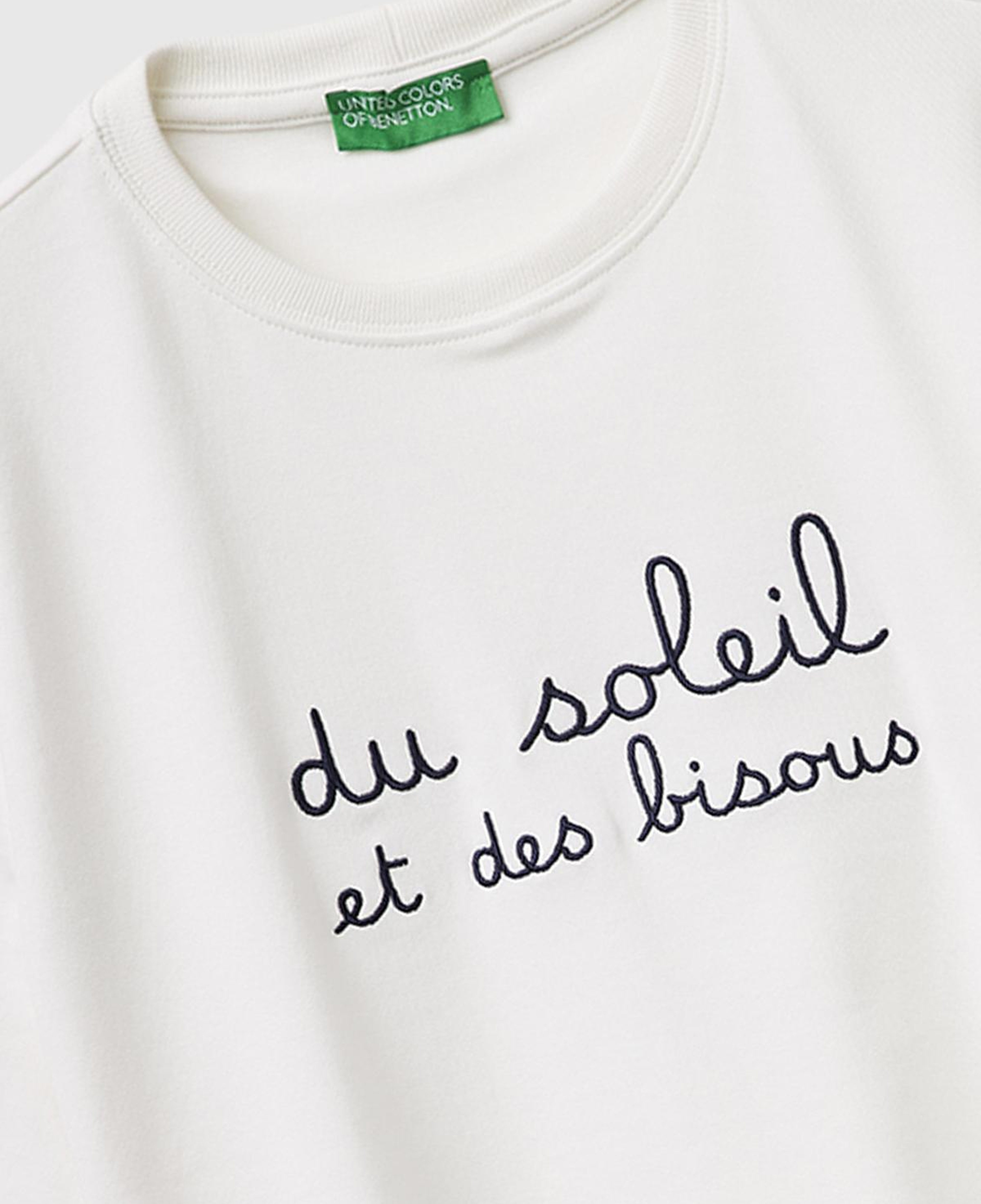 Kadın Krem Pamuk Karışımlı Önü Nakışlı Bisiklet Yaka T-Shirt