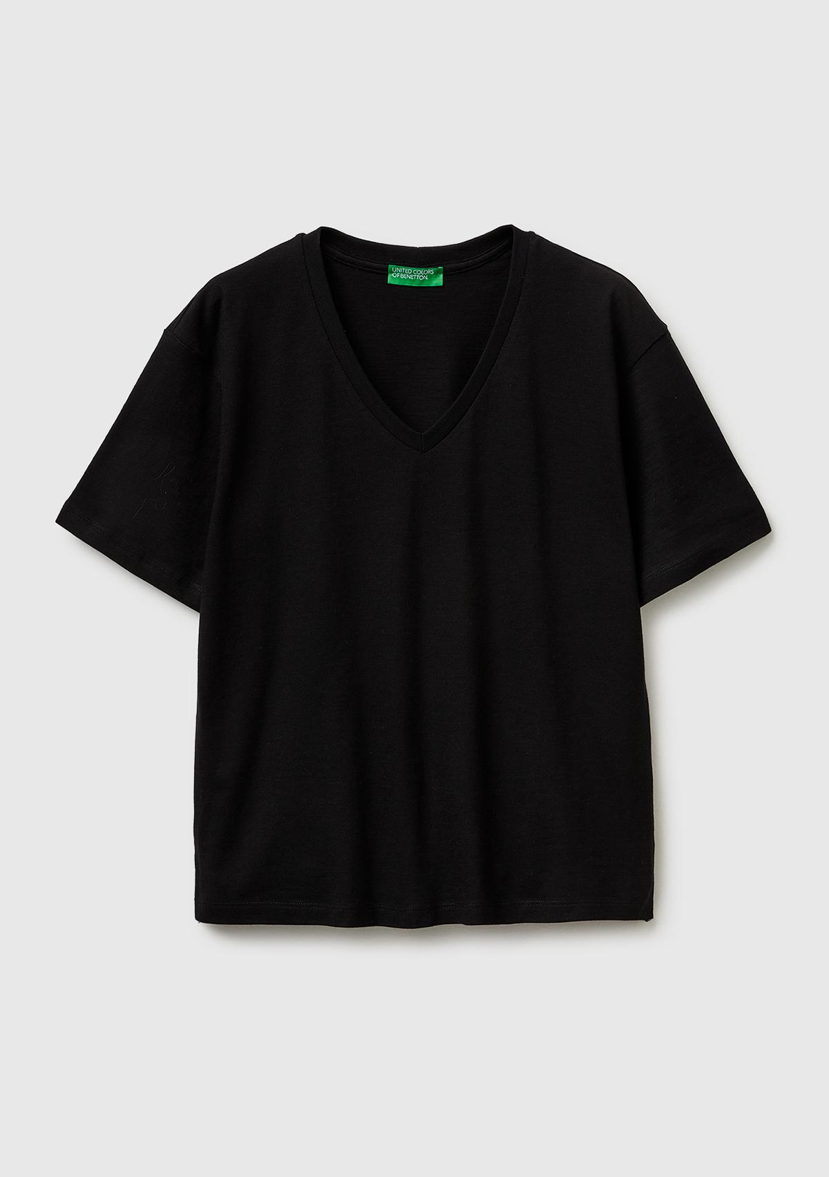 Kadın Siyah %100 Pamuk Klasik V Yaka T-Shirt