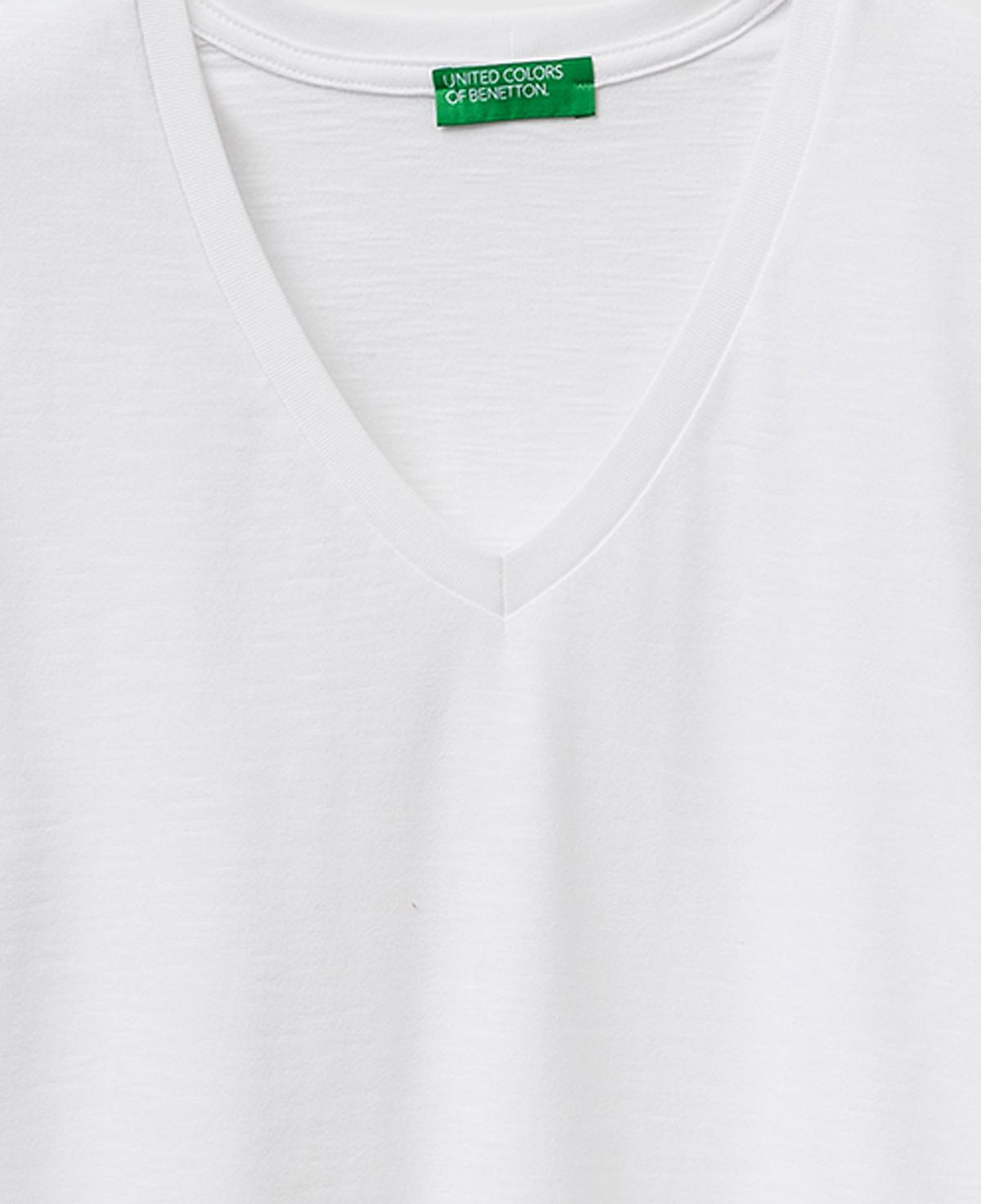 Kadın Beyaz %100 Pamuk Klasik V Yaka T-Shirt
