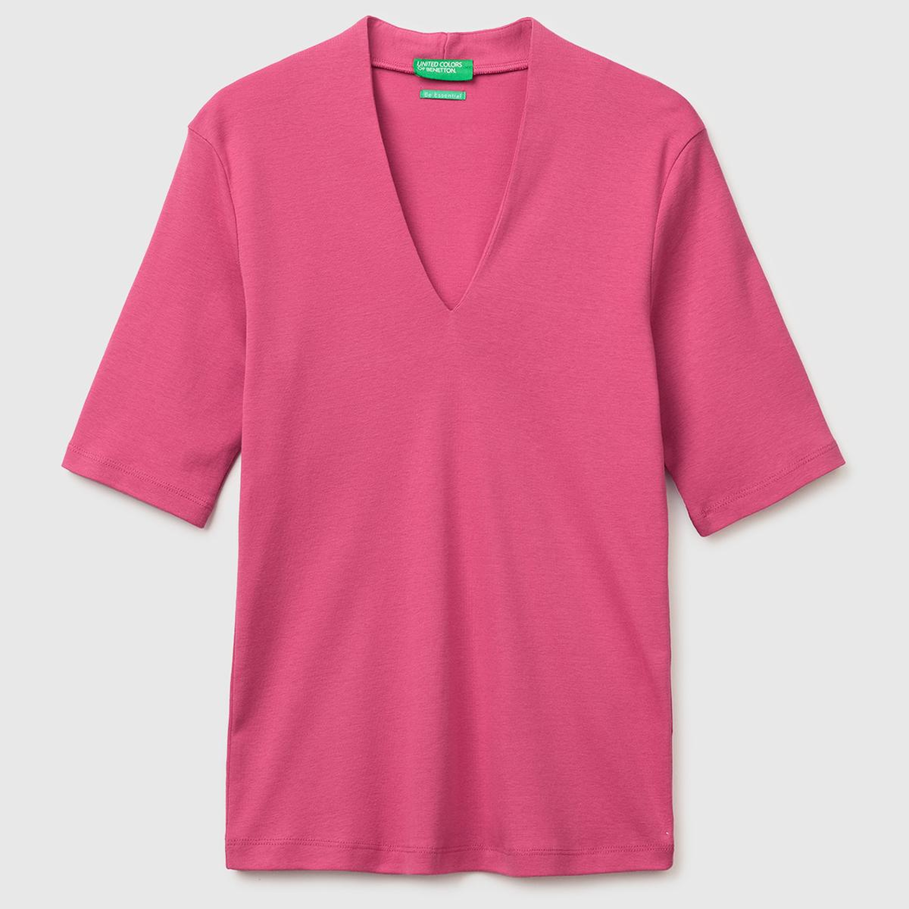 Kadın Fuşya %100 Pamuk Yarım Kollu Derin V Yaka T-Shirt