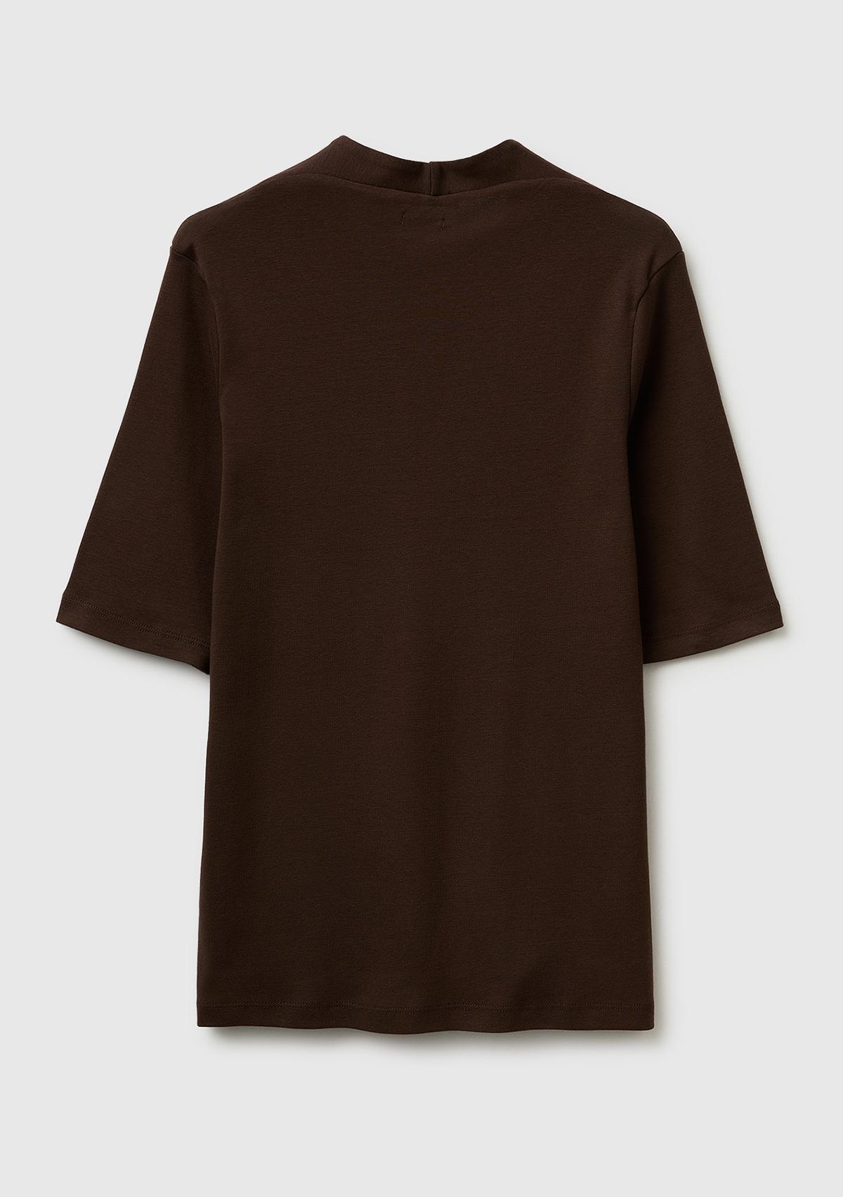 Kadın Kahverengi %100 Pamuk Yarım Kollu Derin V Yaka T-Shirt