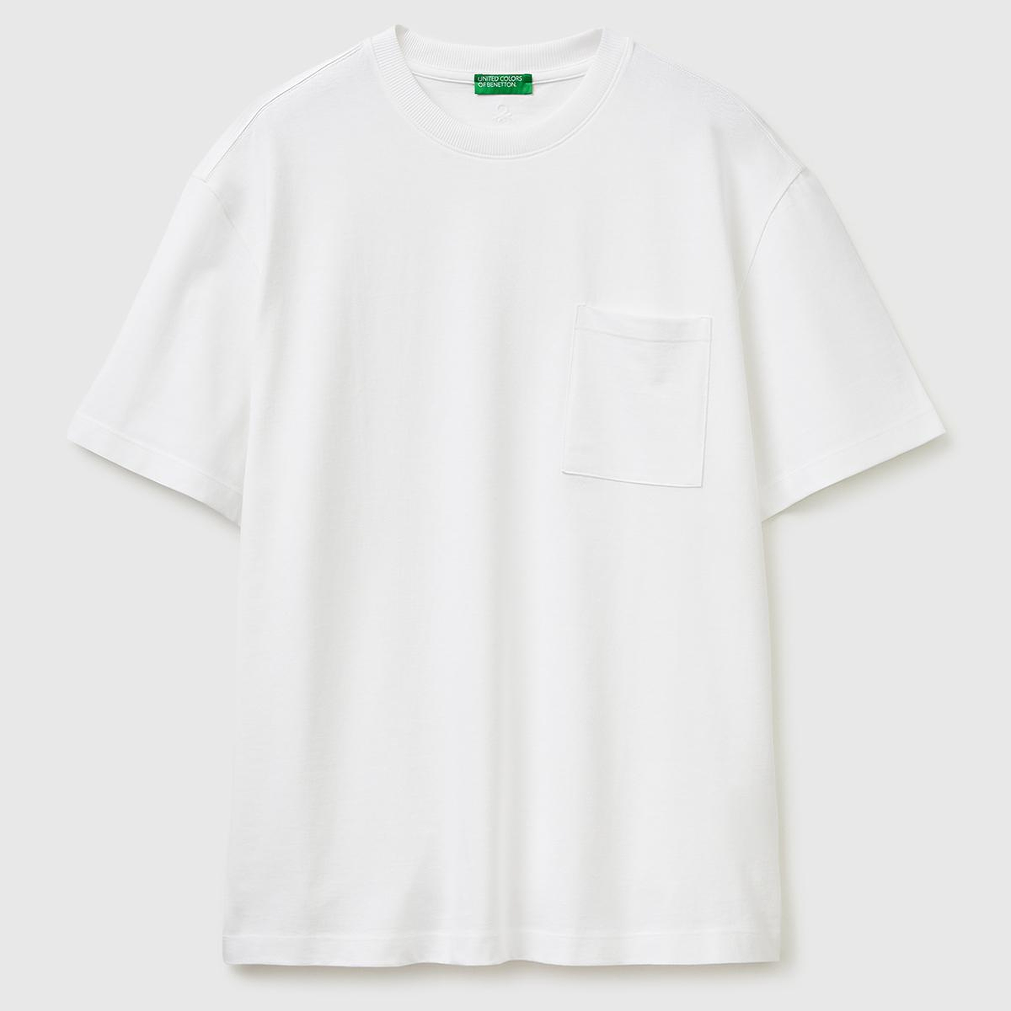 Erkek Beyaz  %100 Pamuk Cepli Arkası Logo Nakışlı Bisiklet Yaka T-Shirt