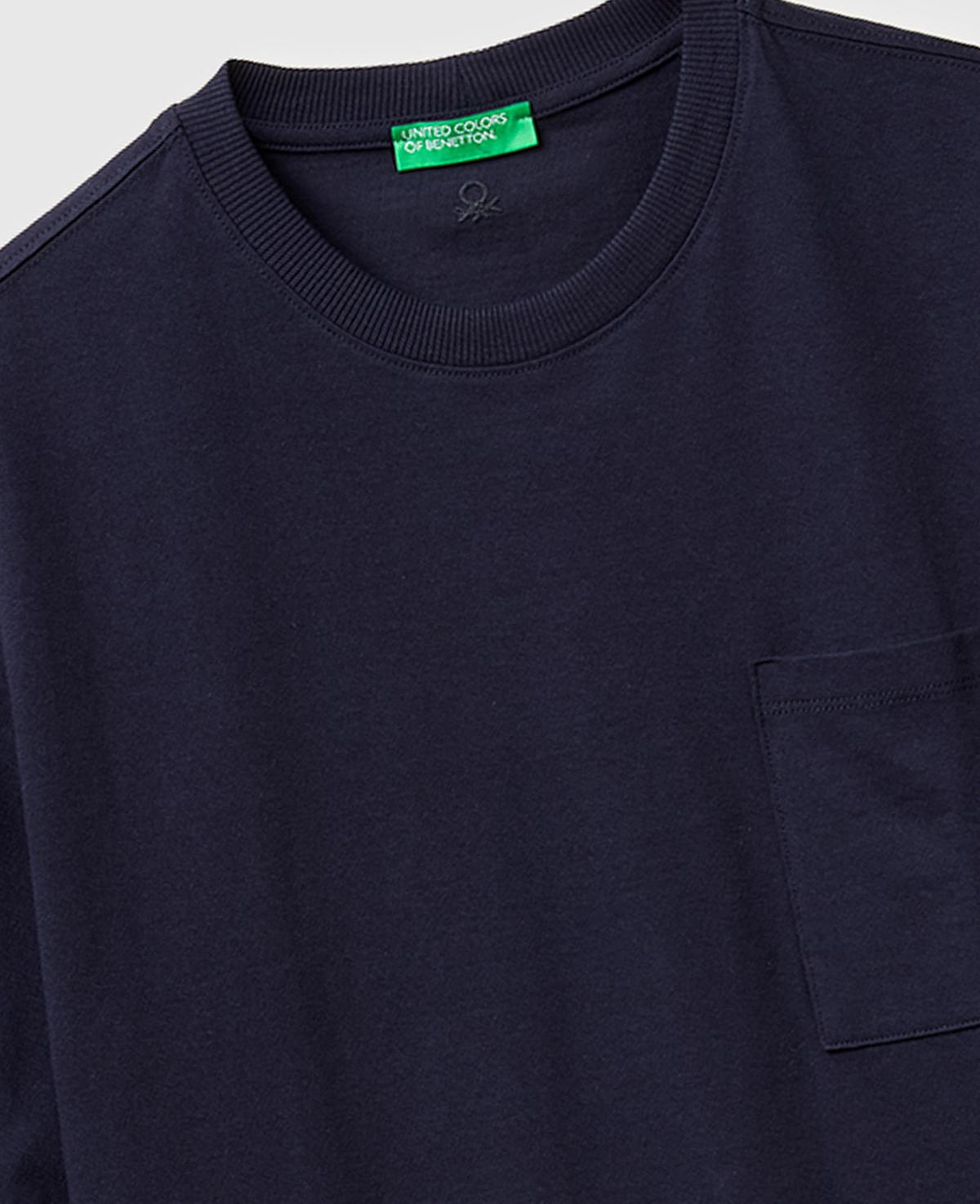 Erkek Lacivert  %100 Pamuk Cepli Arkası Logo Nakışlı Bisiklet Yaka T-Shirt