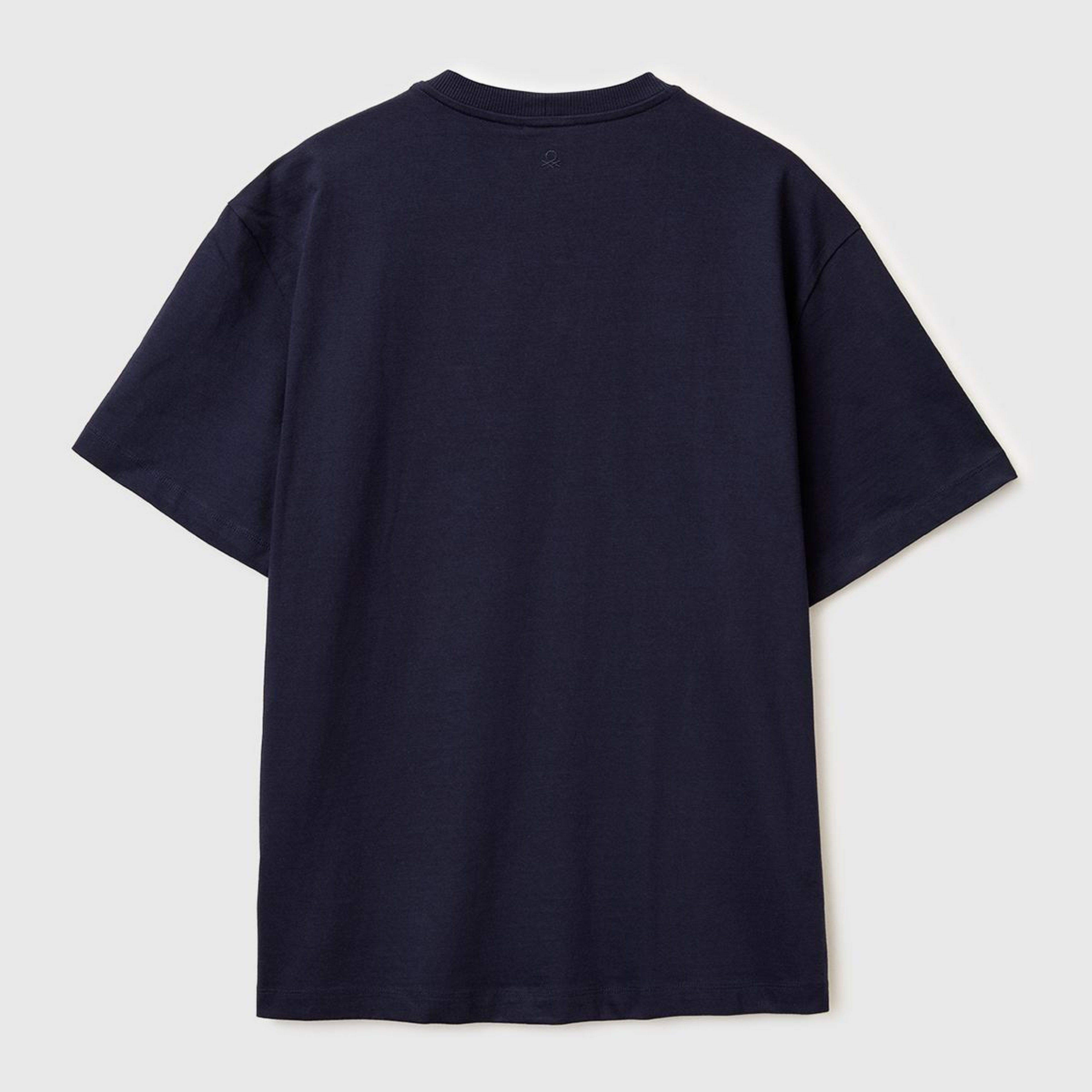 Erkek Lacivert %100 Pamuk Cepli Arkası Logo Nakışlı Bisiklet Yaka T-Shirt