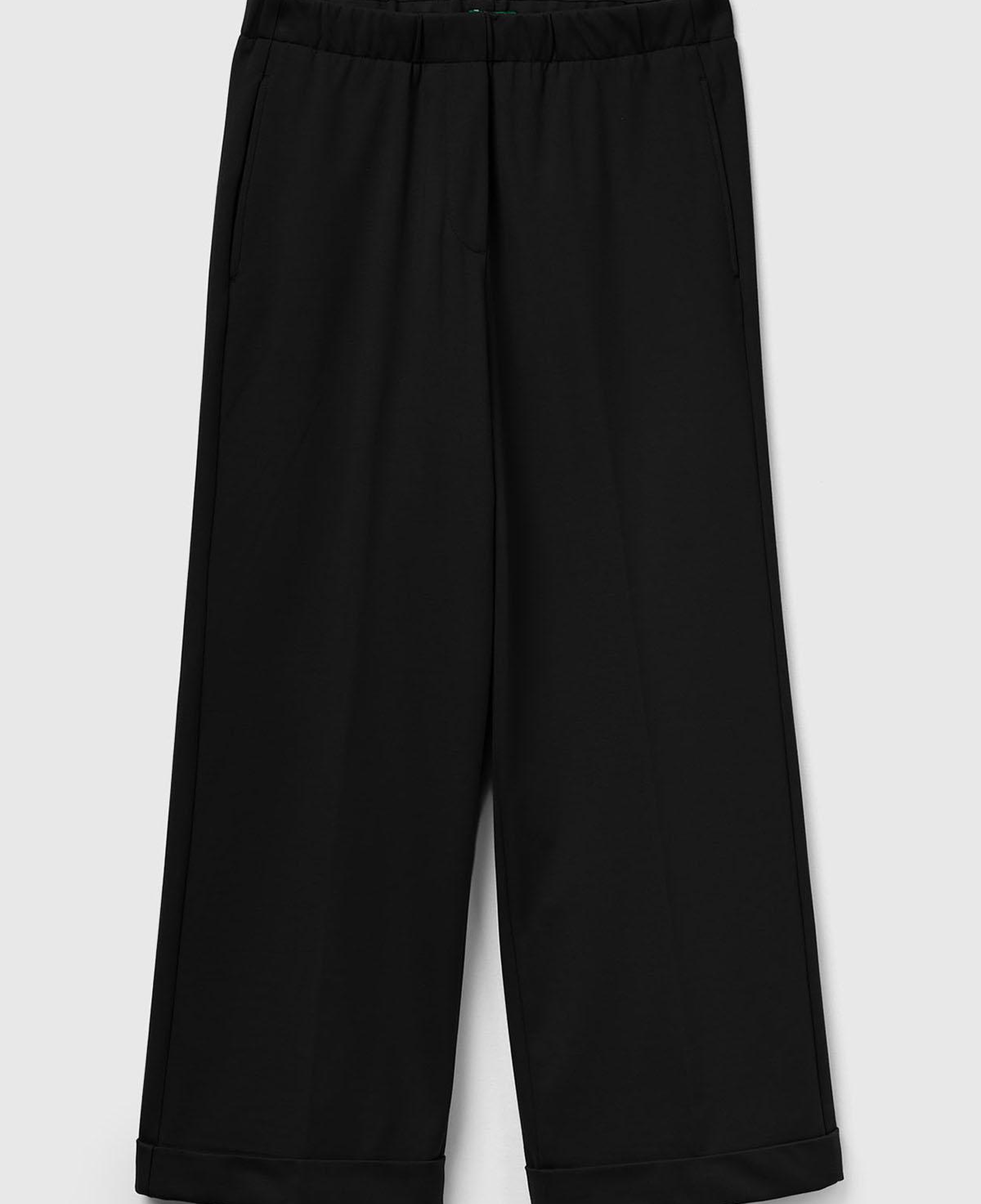 Kadın Siyah Viskoz Karışımlı Beli Lastikli Kıvrık Paça Pantolon