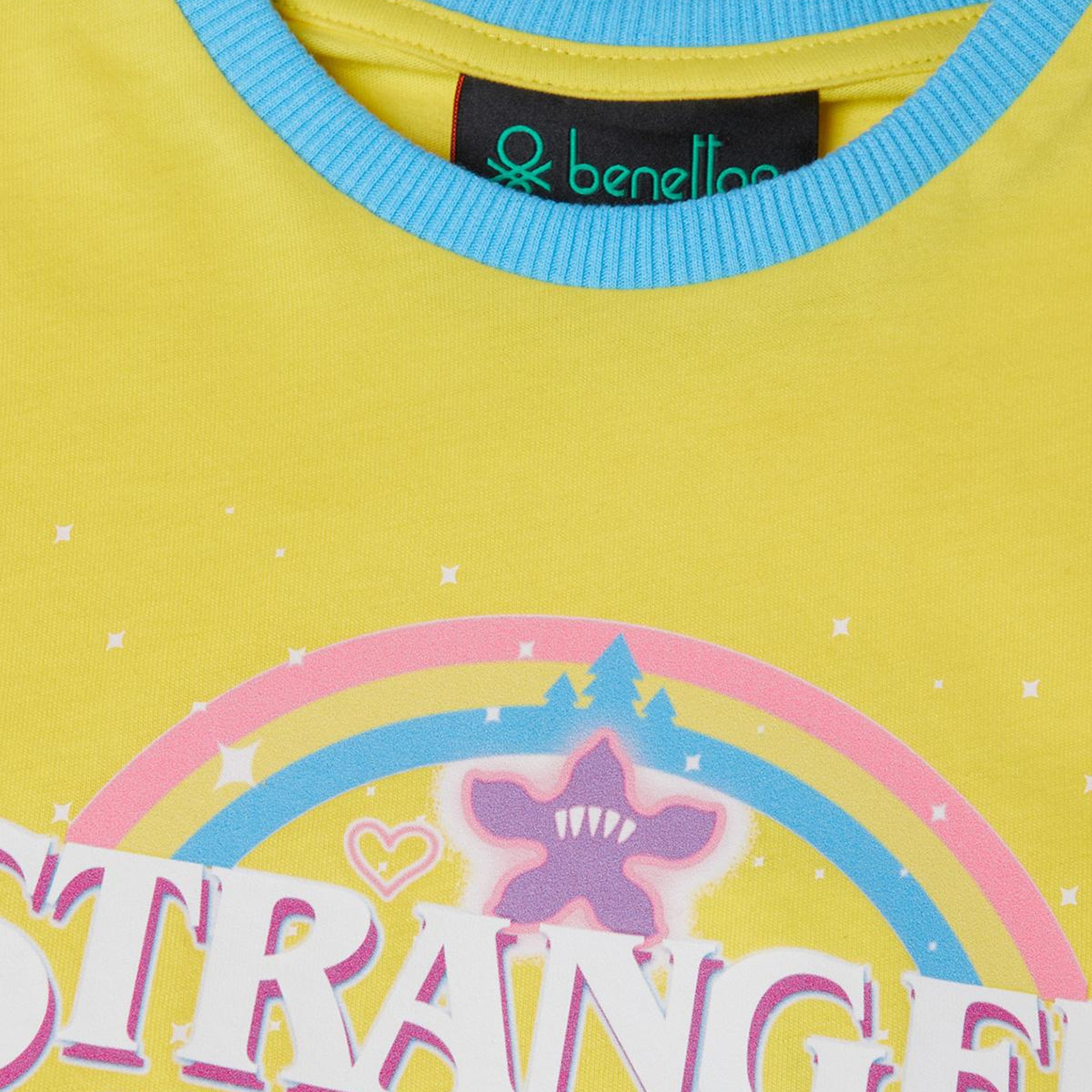 Kız Çocuk Sarı %100 Pamuk Stranger Things Ön Baskılı Kısa Kollu T-Shirt