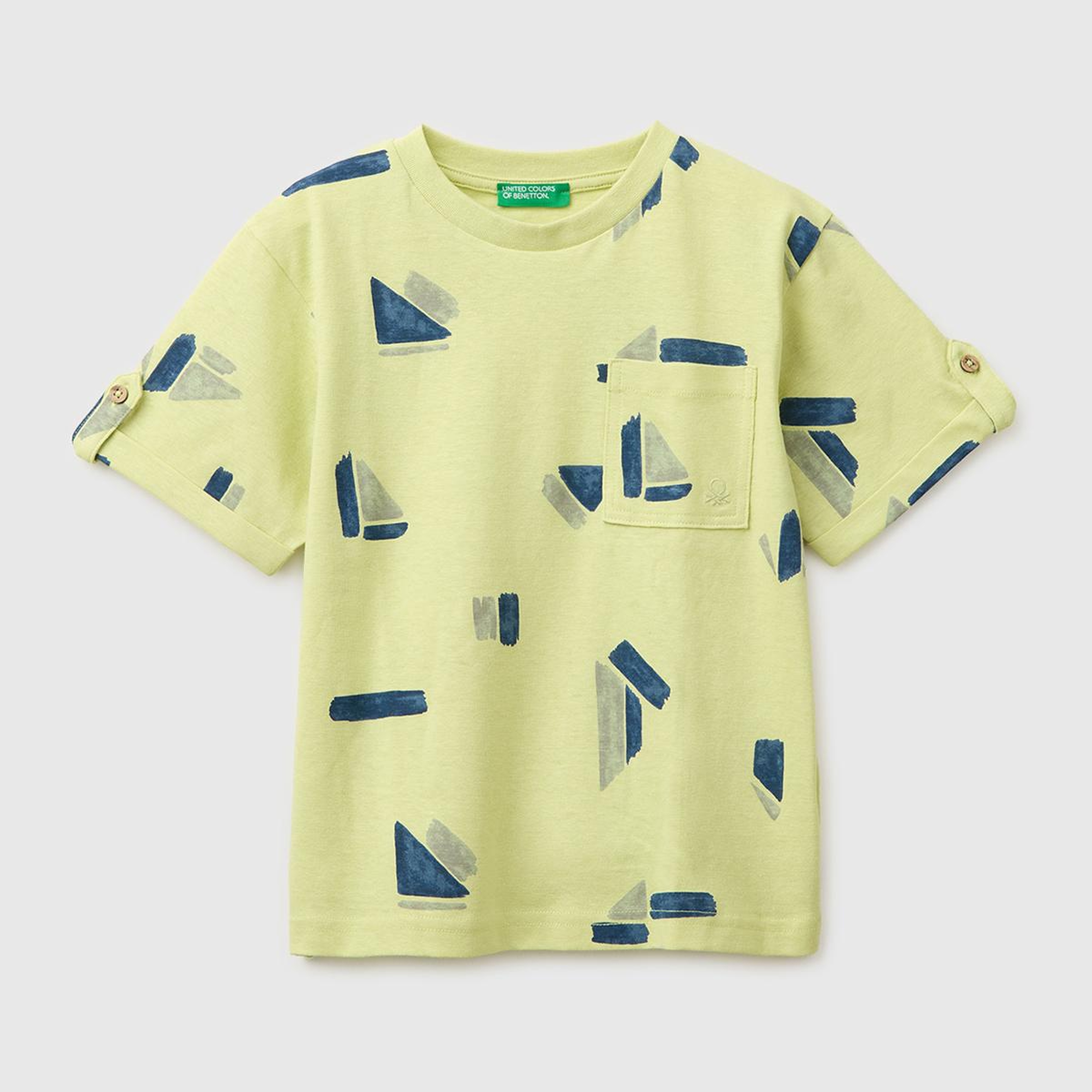 Erkek Çocuk Sarı Logo İşlemeli Düğmeli Cep Detaylı Tamamı Desenli T-Shirt