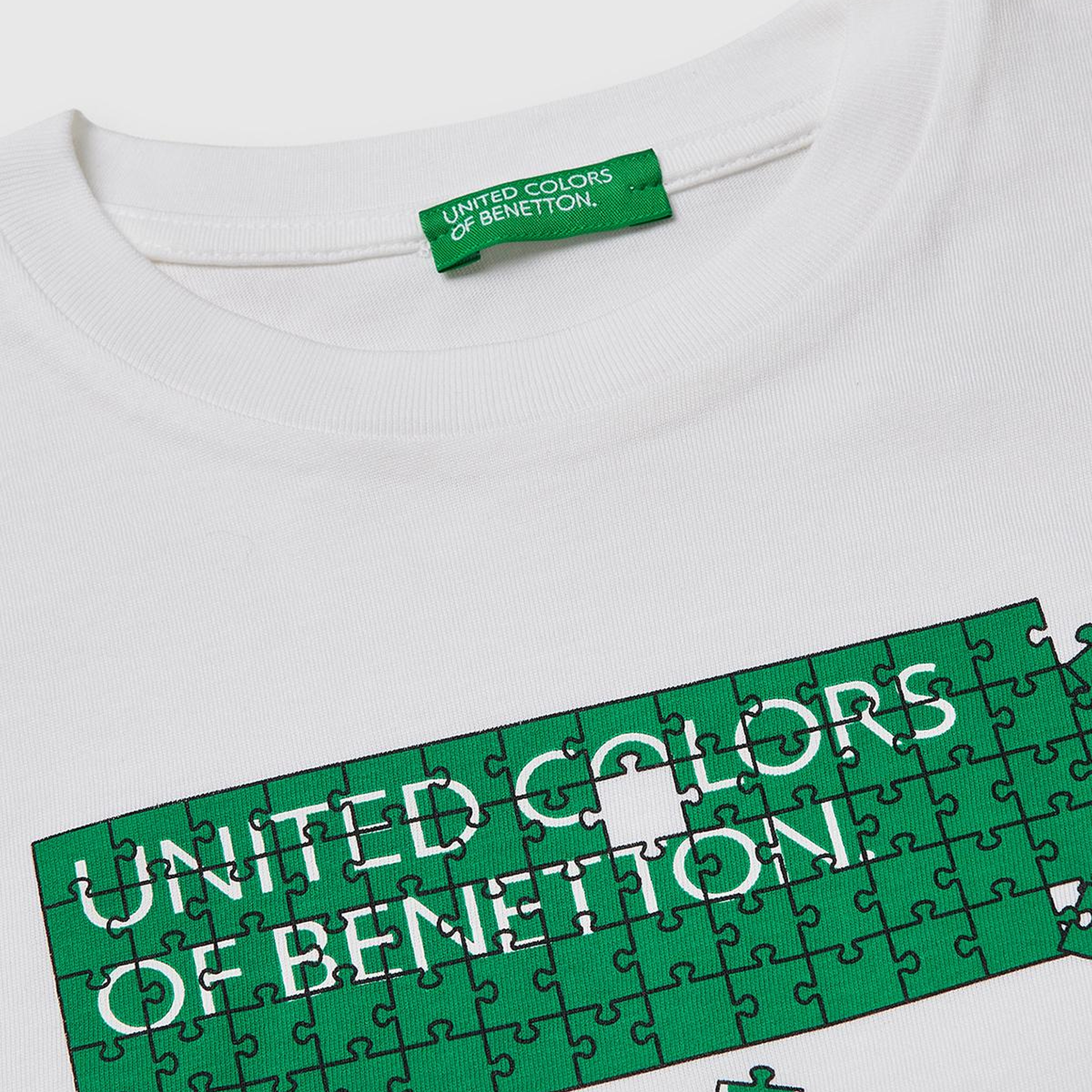 Erkek Çocuk Beyaz Önü Logo Baskılı Bisiklet Yaka T-Shirt