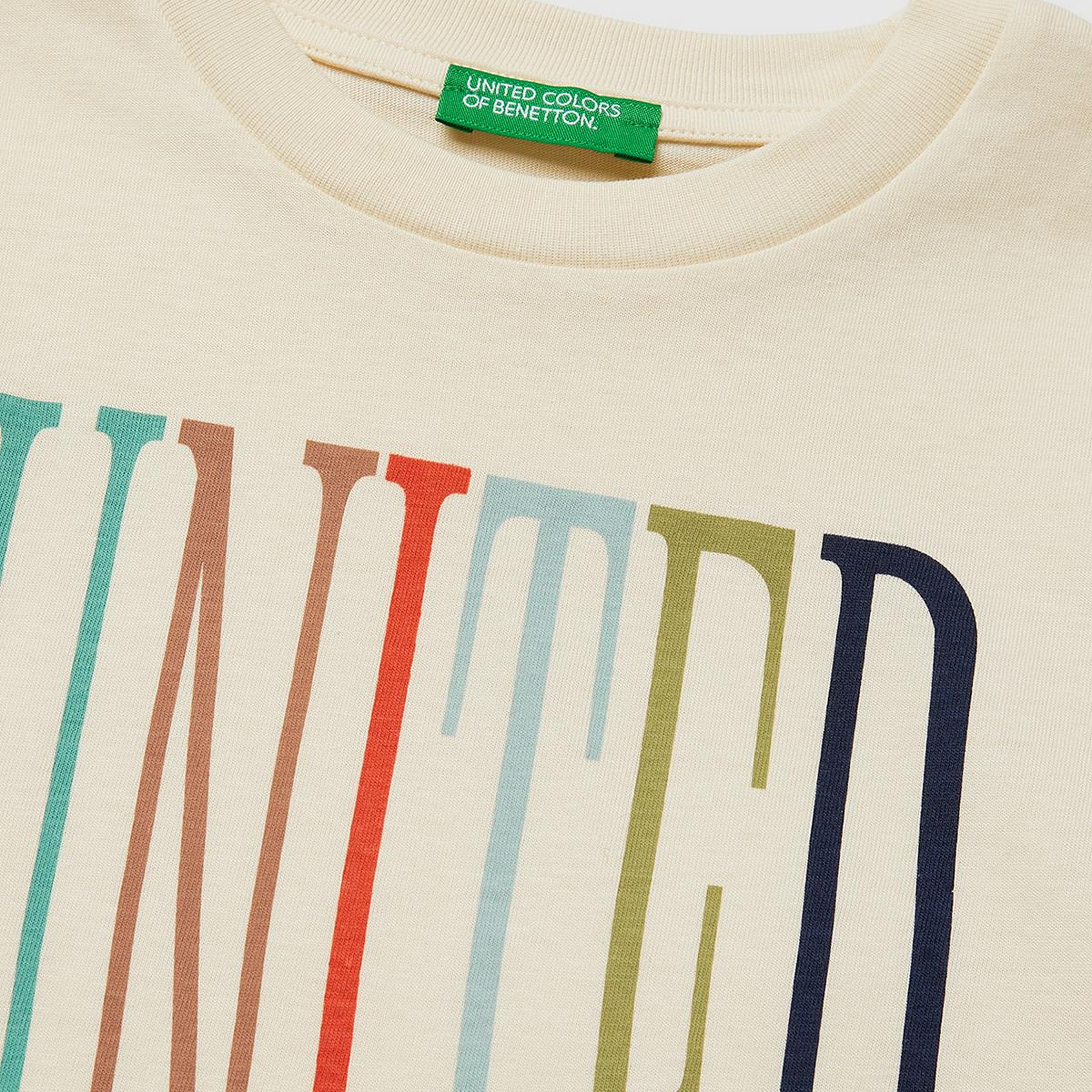 Erkek Çocuk Krem Önü Logo Baskılı Bisiklet Yaka T-Shirt