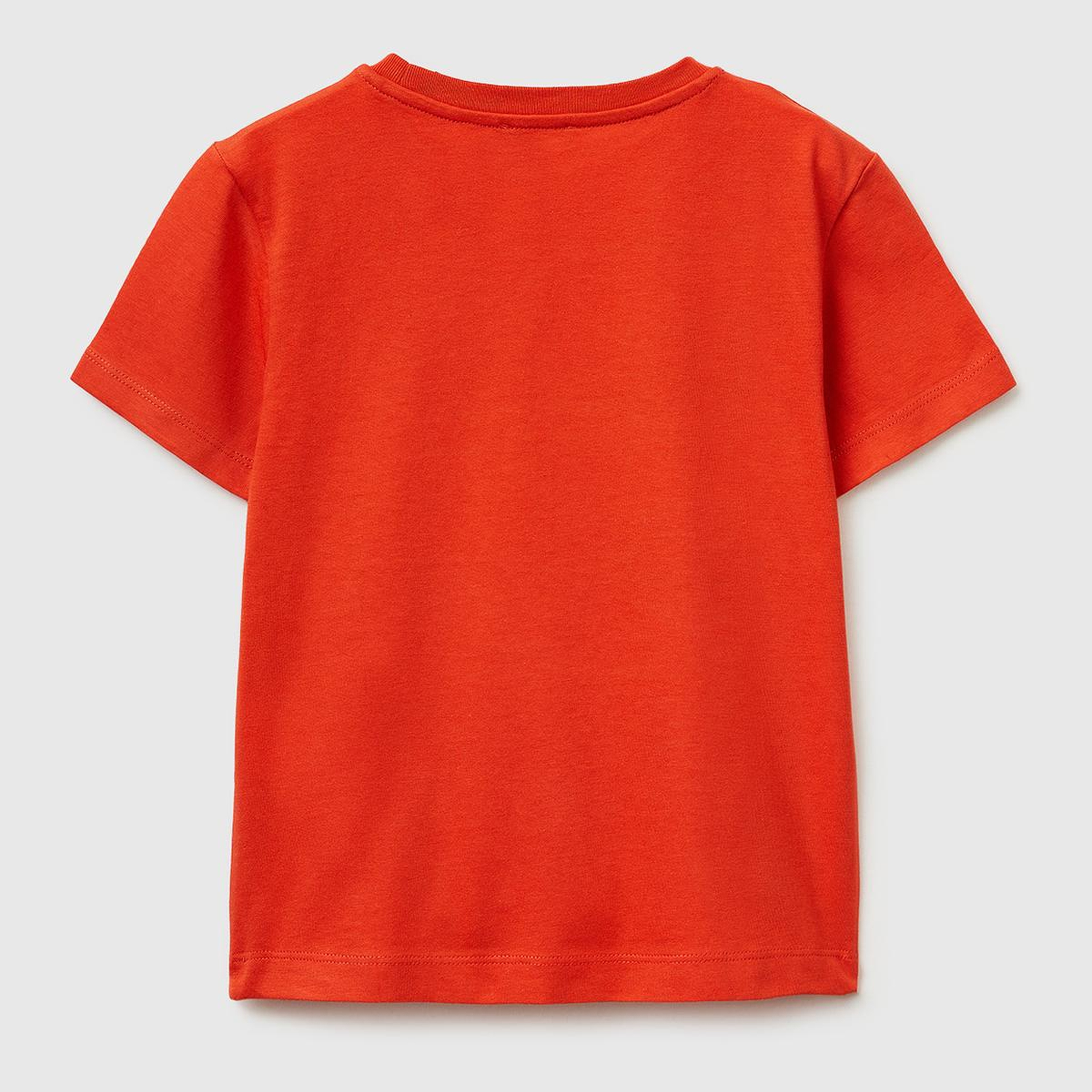 Erkek Çocuk Kırmızı Önü Logo Baskılı Yuvarlak Yaka T-Shirt
