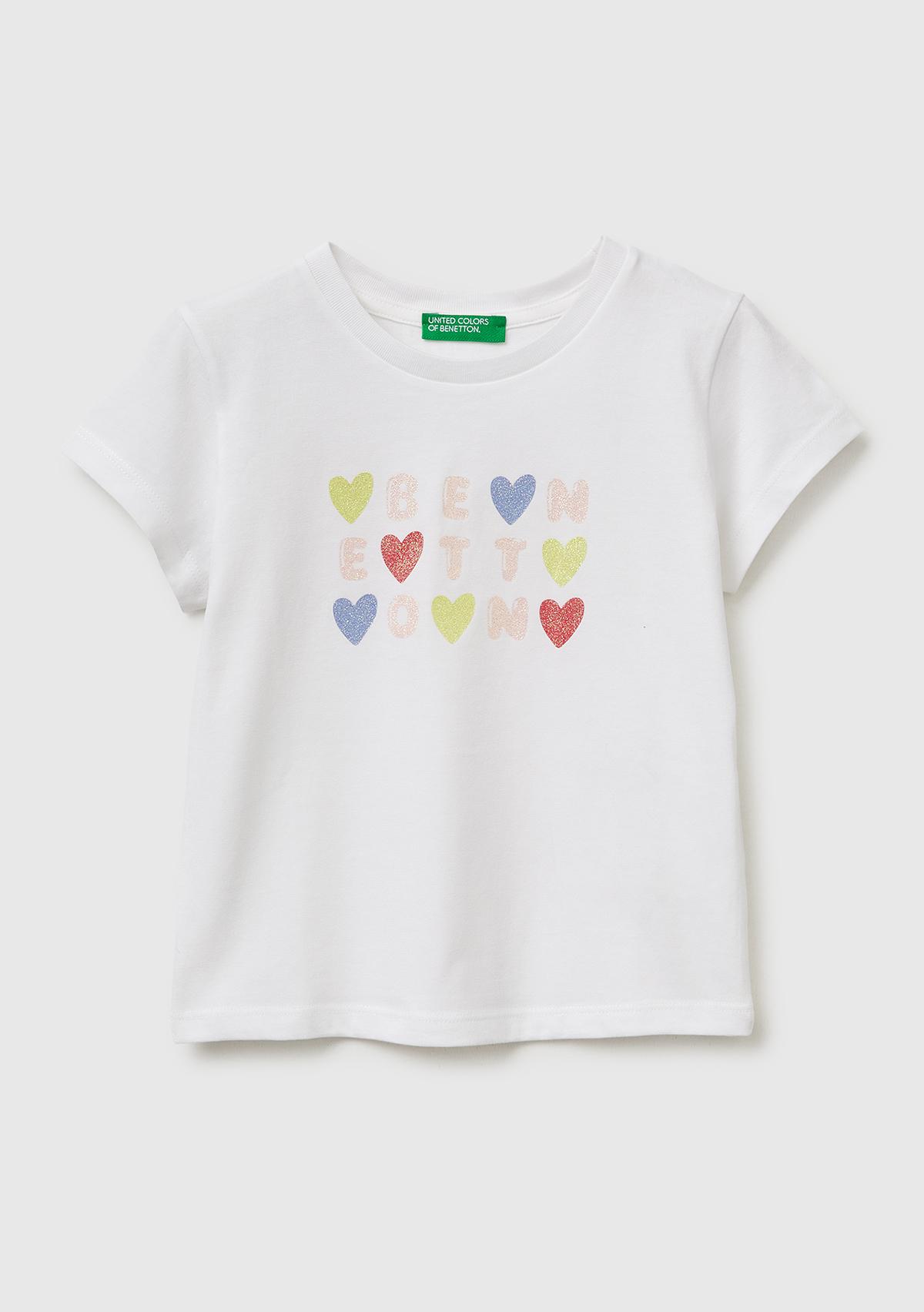 Kız Çocuk Beyaz Simli Grafik Baskılı Kısa Kollu Ribanalı Yaka T-Shirt