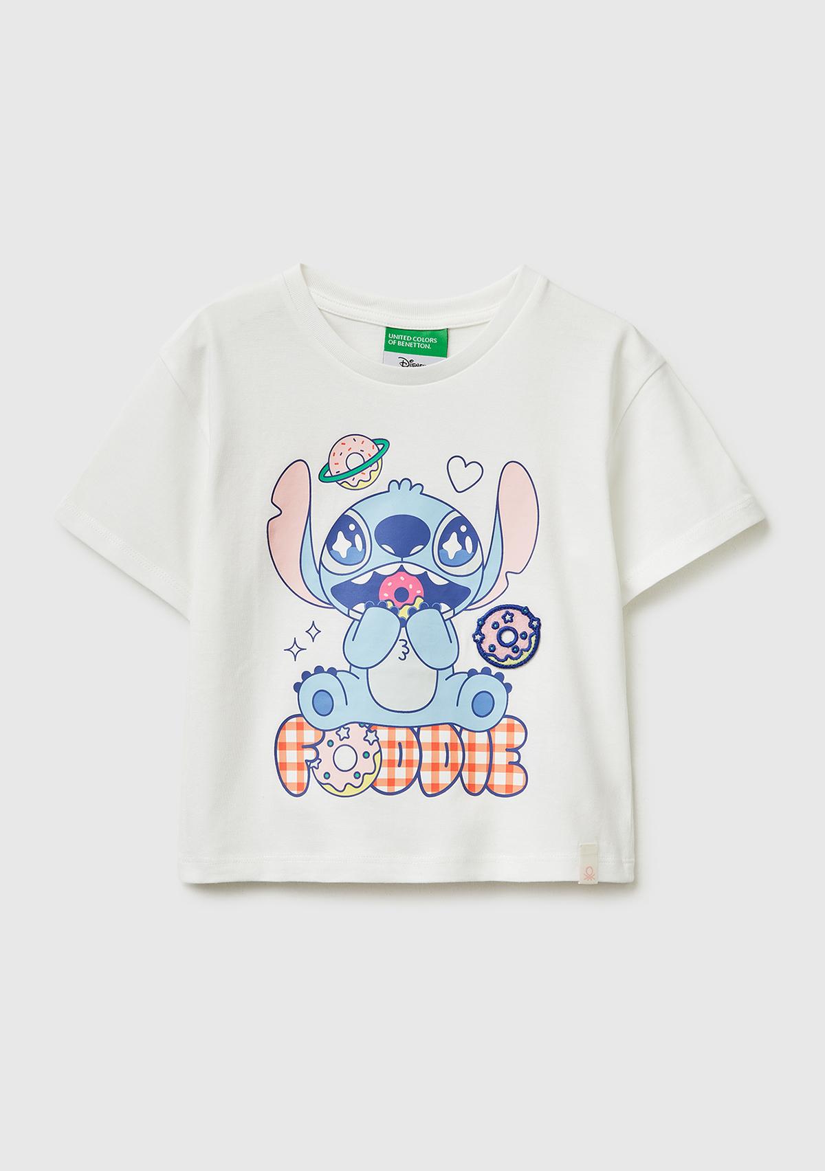 Kız Çocuk Beyaz Baskılı Yama Detaylı Etek Ucu Logo Detaylı T-Shirt