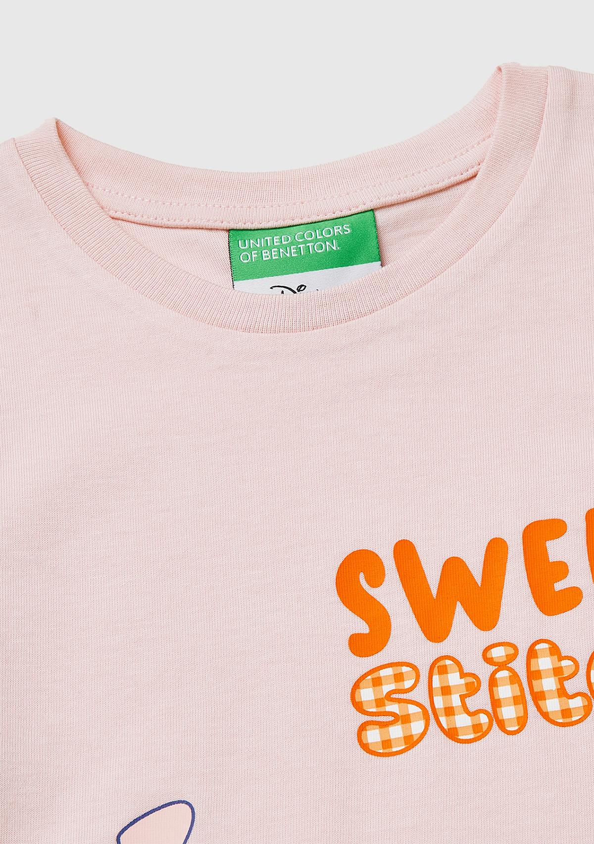 Kız Çocuk Toz Pembe Baskılı Yama Detaylı Etek Ucu Logo Detaylı T-Shirt