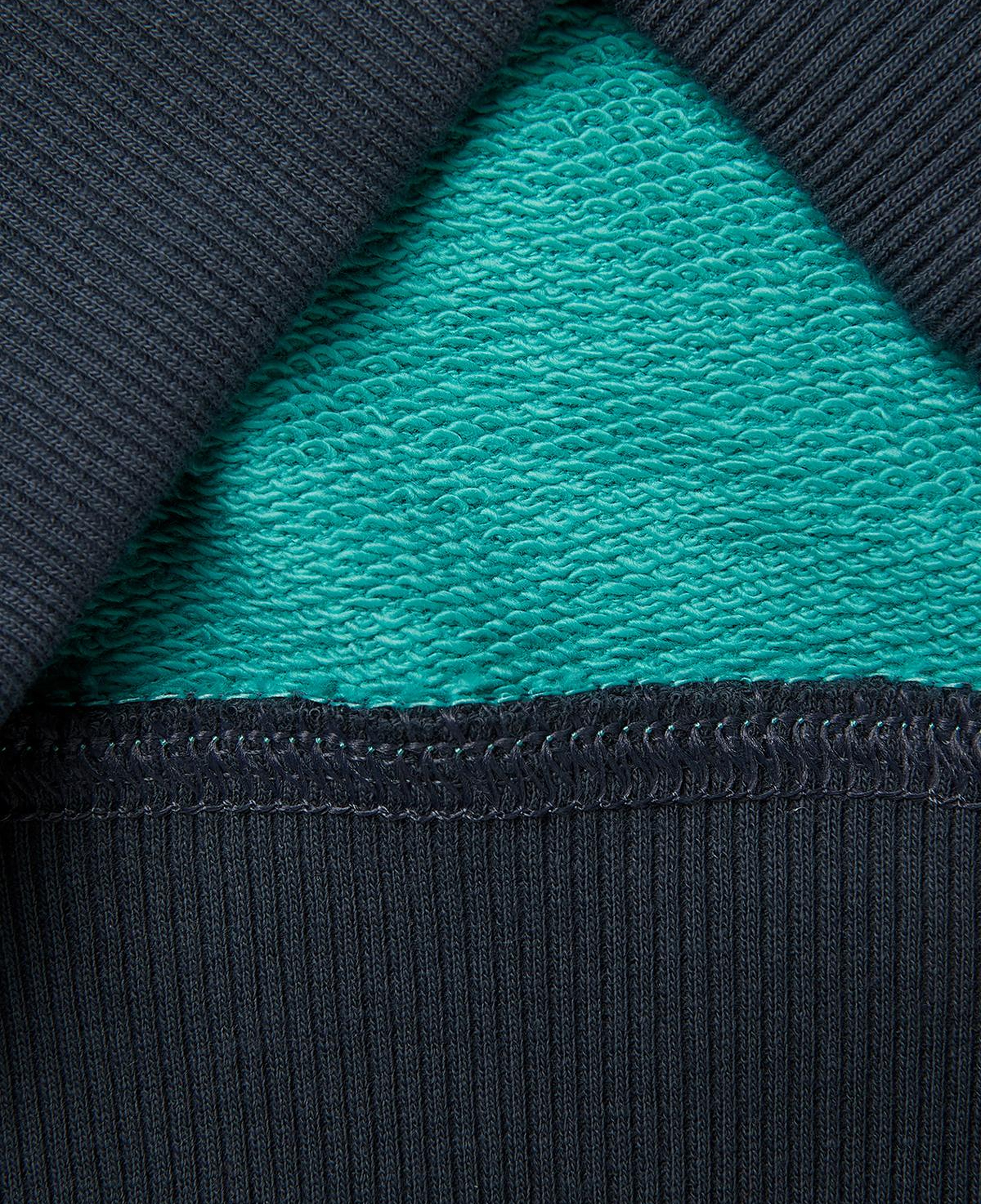 Erkek Çocuk Turkuaz Mix Önü Logo Baskılı Yuvarlak Yaka Sweatshirt