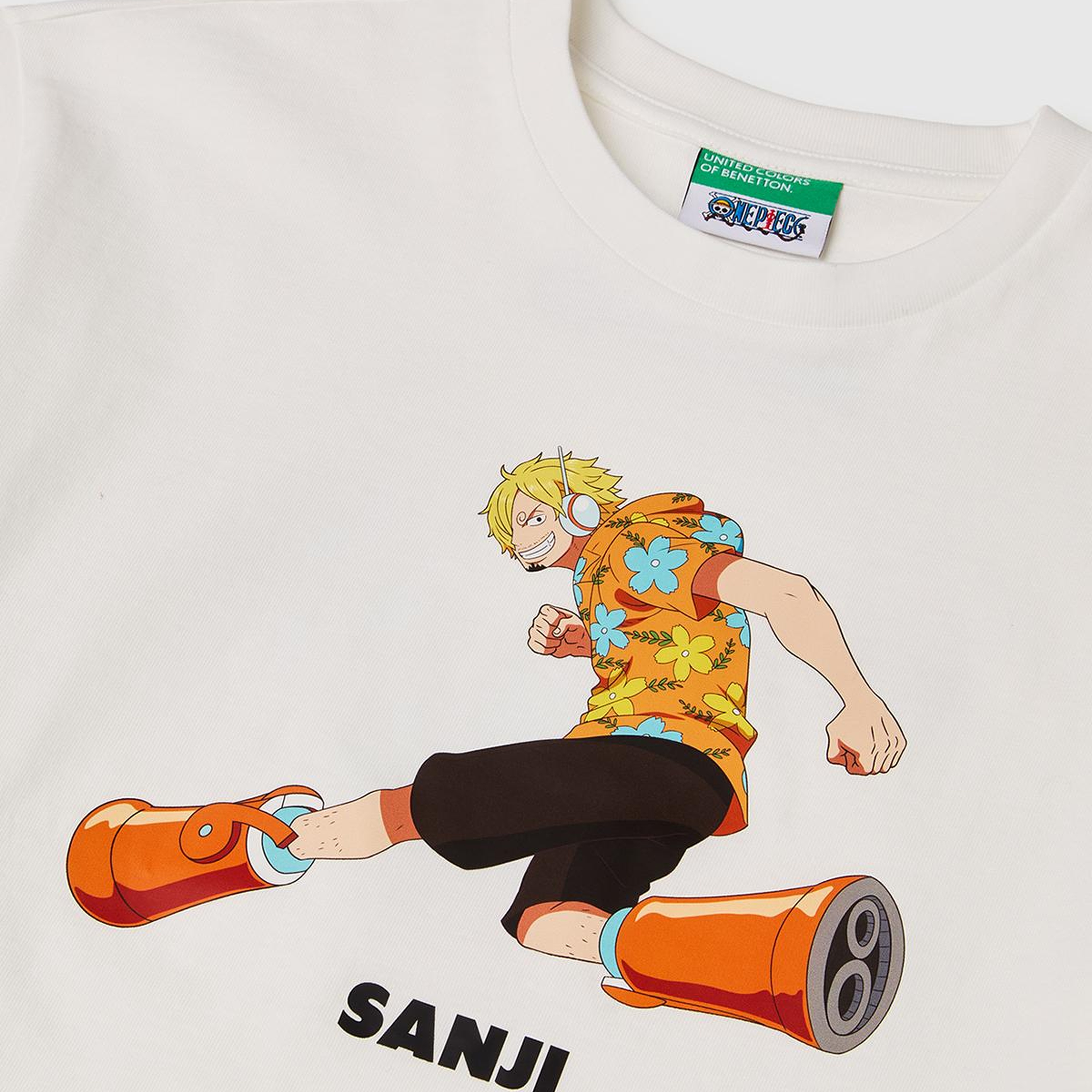 Erkek Çocuk Beyaz Önü ve Arkası One Piece Baskılı Bisiklet Yaka T-Shirt