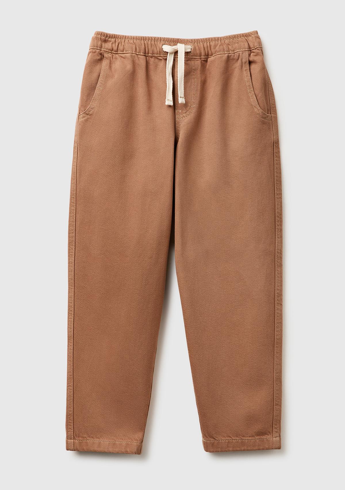 Erkek Çocuk Kahverengi Cebi Logo Nakışlı Jogger Pantolon