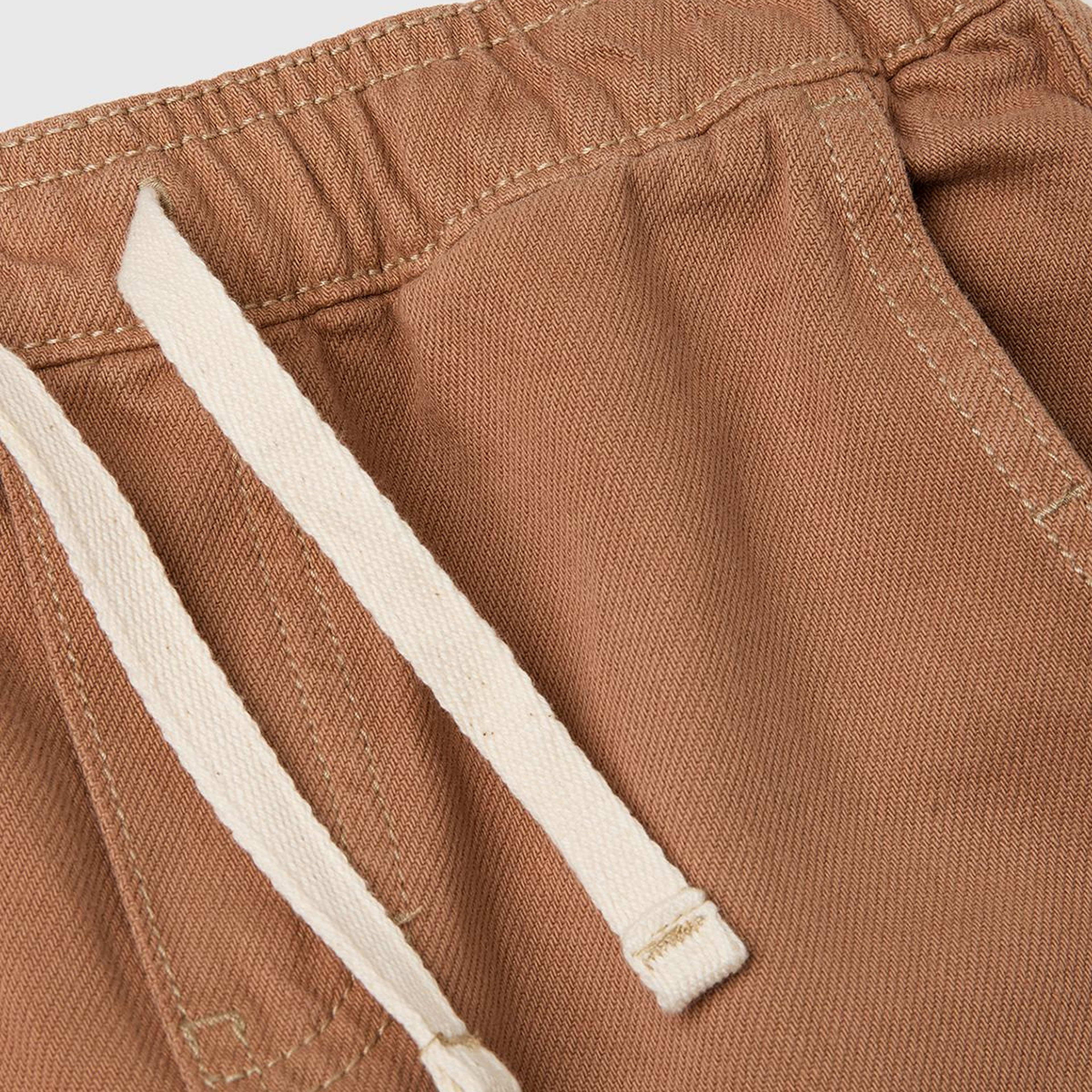 Erkek Çocuk Kahverengi Cebi Logo Nakışlı Jogger Pantolon