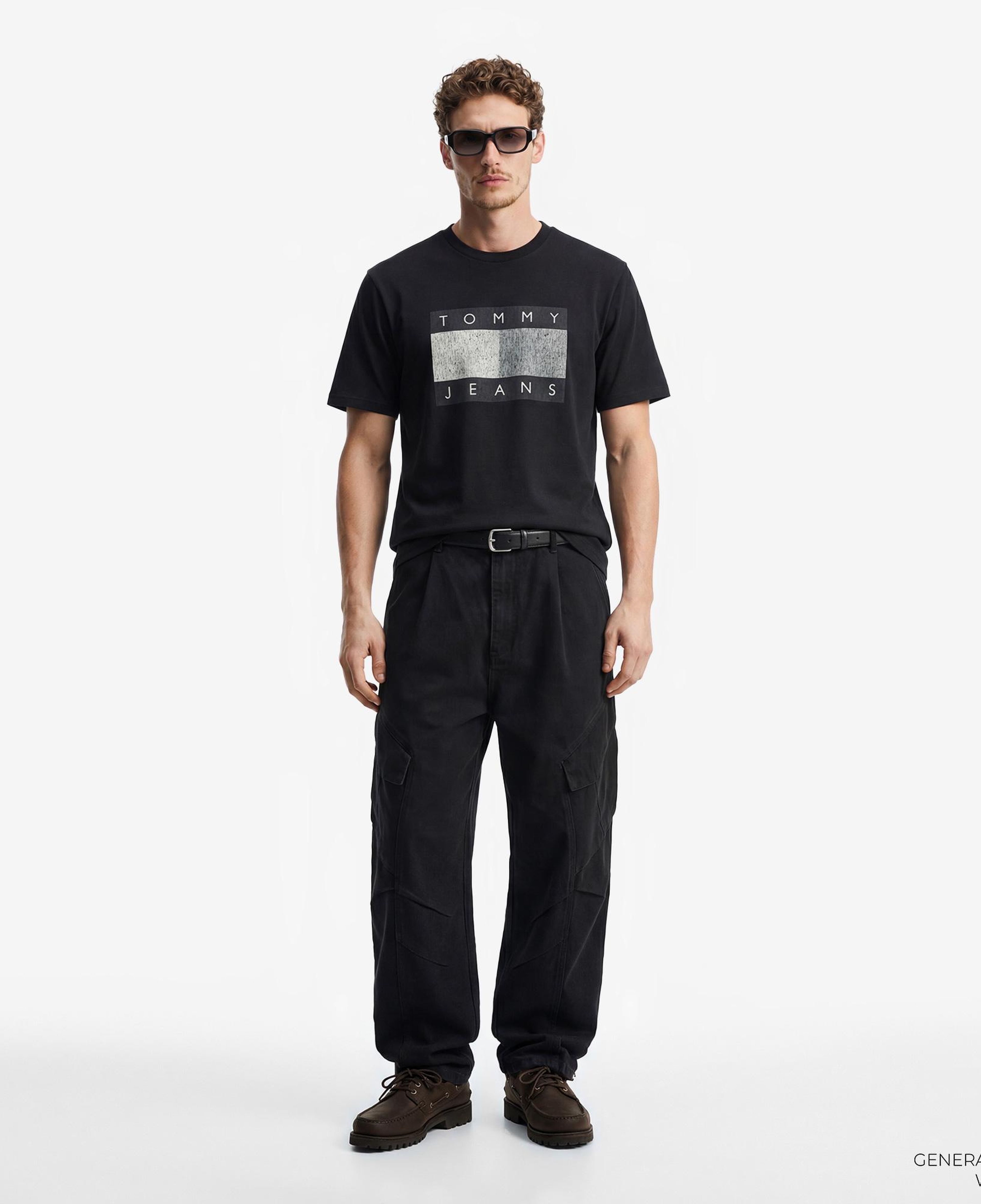 Tommy Hilfiger Flag Bearer Erkek Siyah T-Shirt