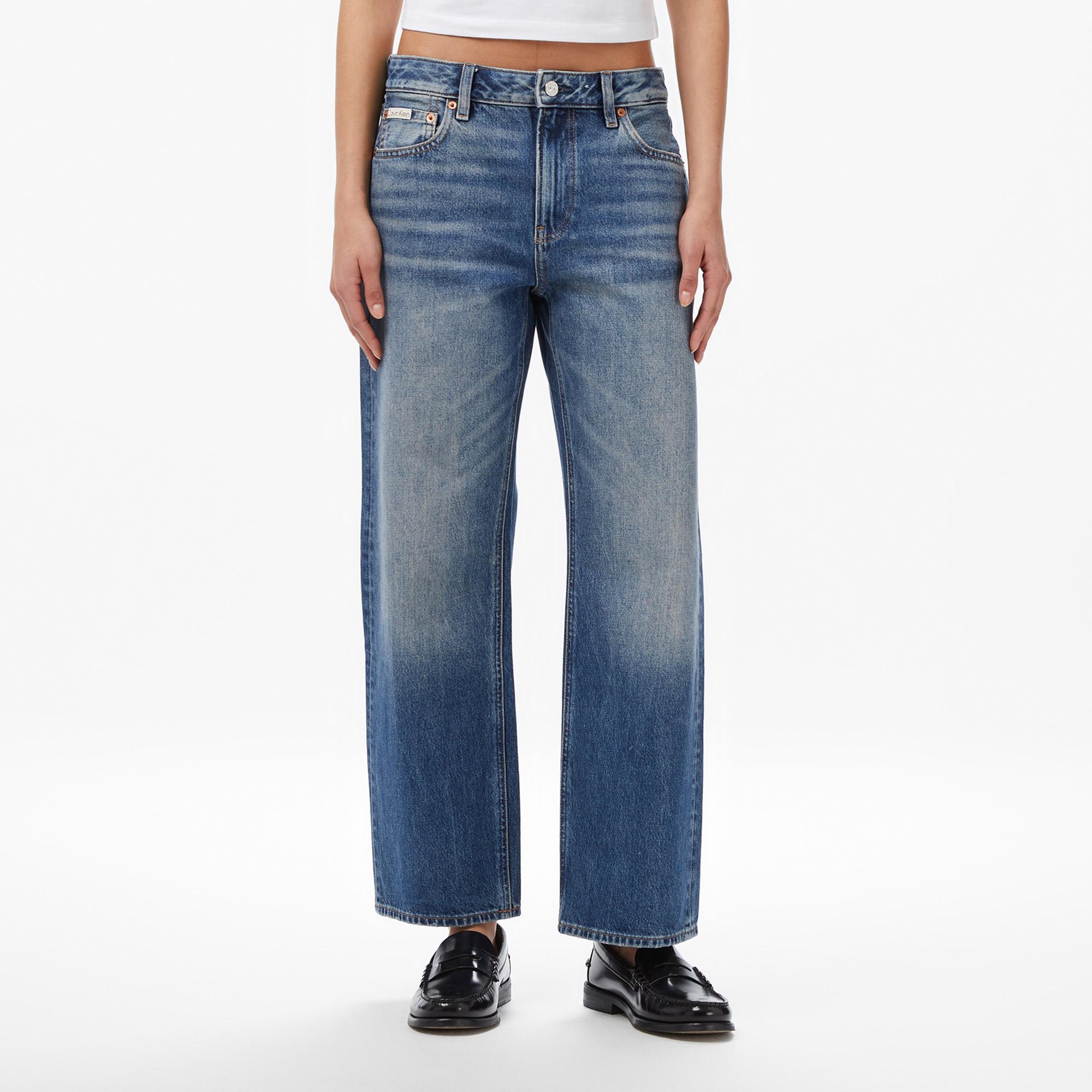 Calvin Klein Signature 90S Straight Sanded Kadın Mavi Jean