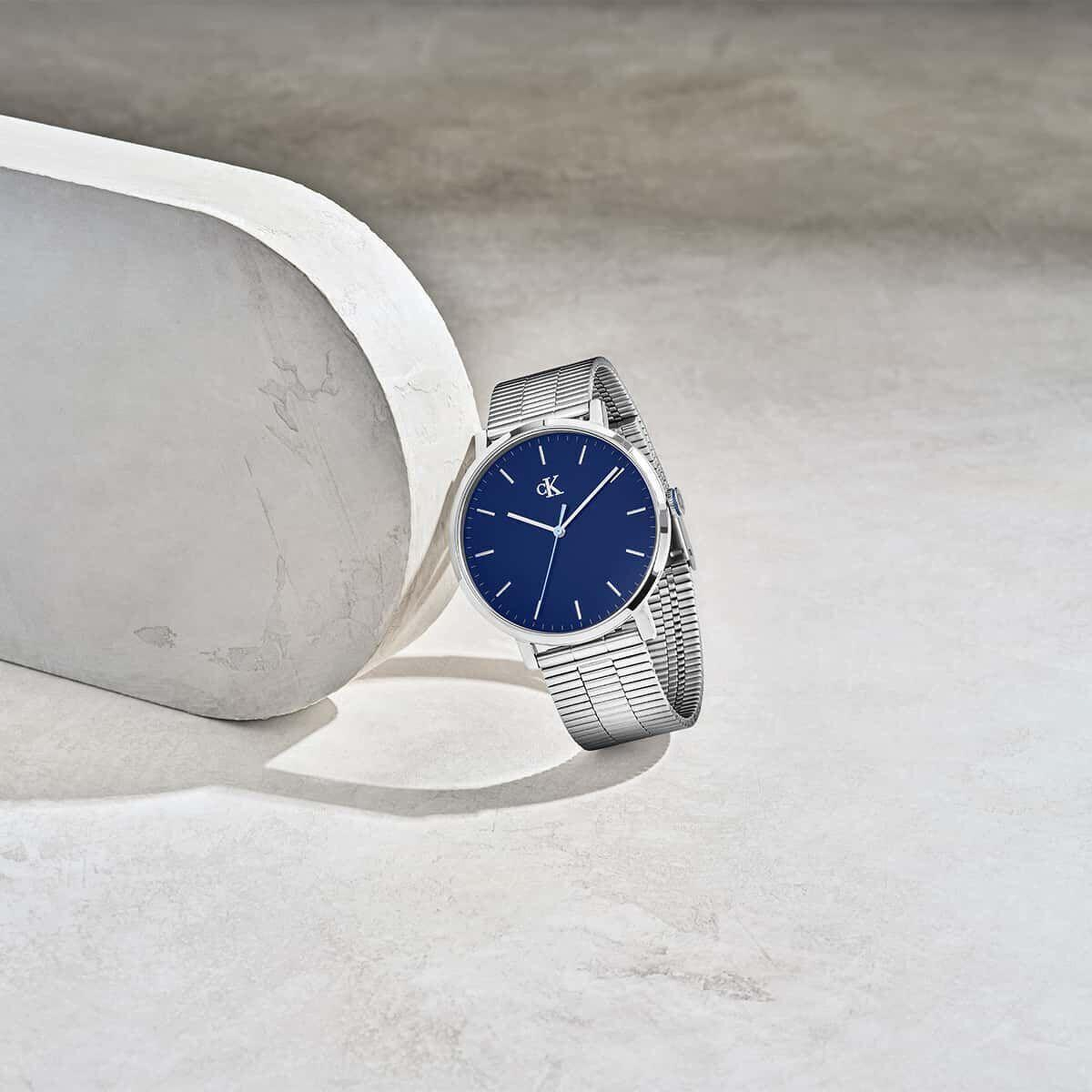 Calvin Klein CK25200548 Erkek Kol Saati