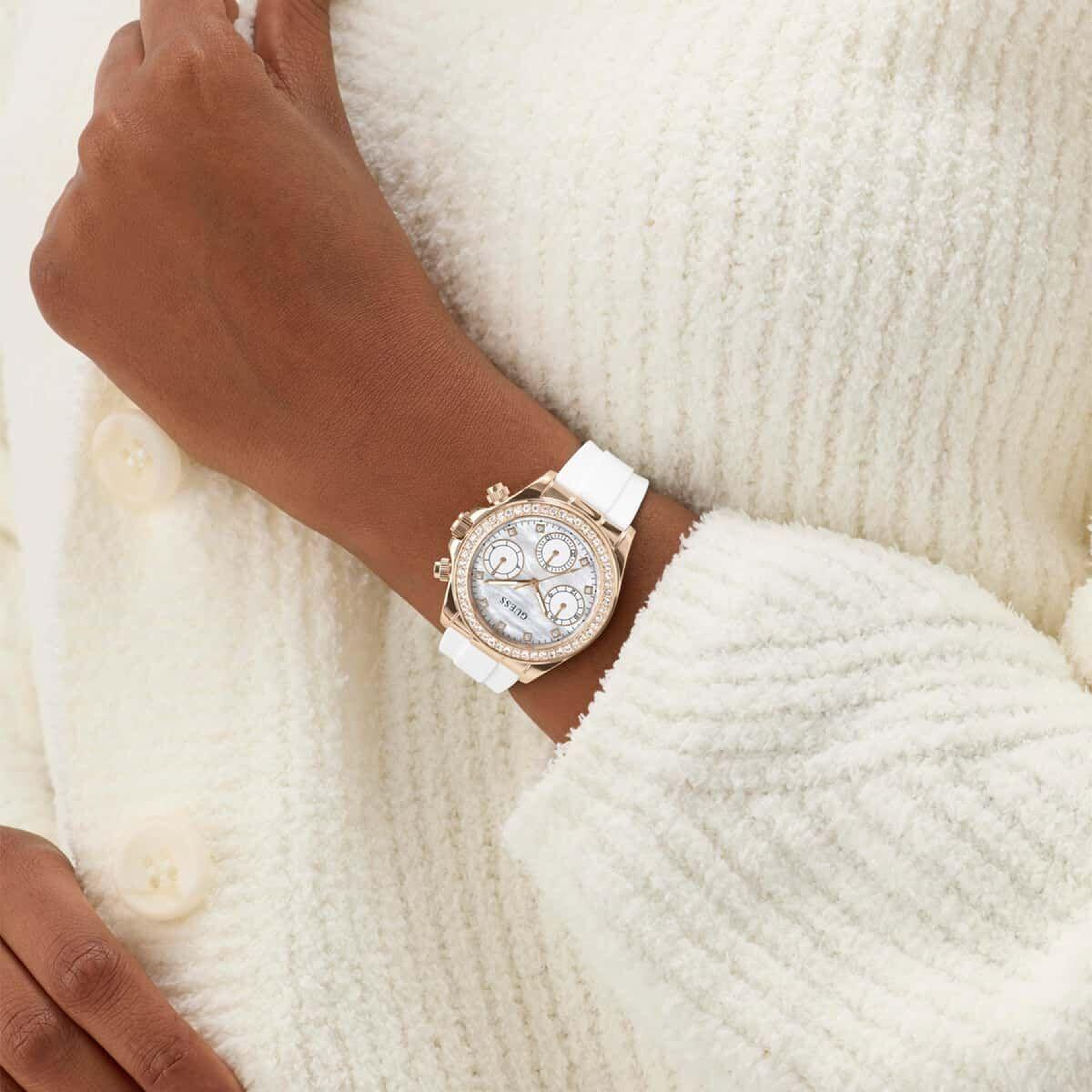 Guess GUGW1038L4 Kadın Kol Saati