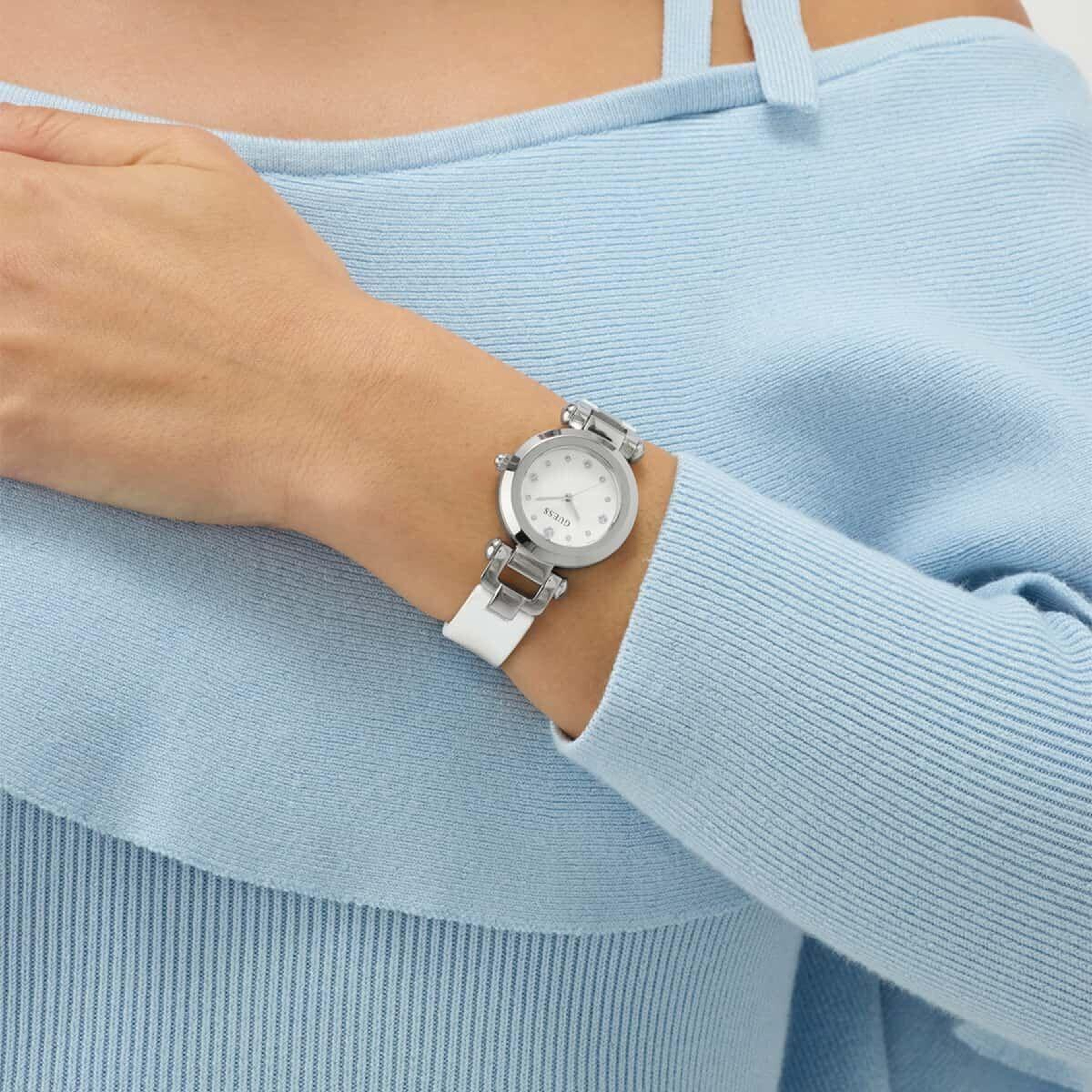 Guess GUGW1020L1 Kadın Kol Saati