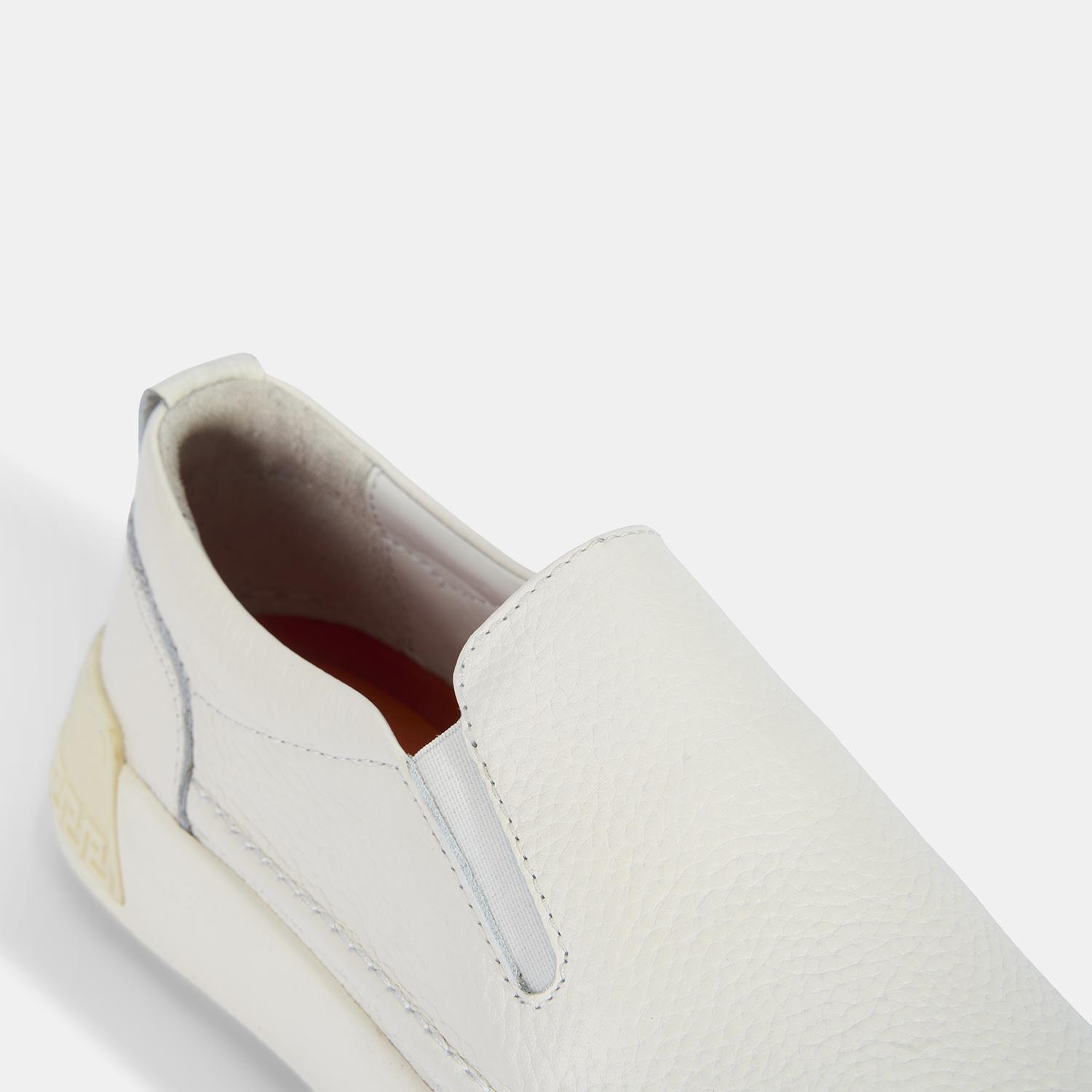 Erkek Beyaz Slip-On Deri Loafer