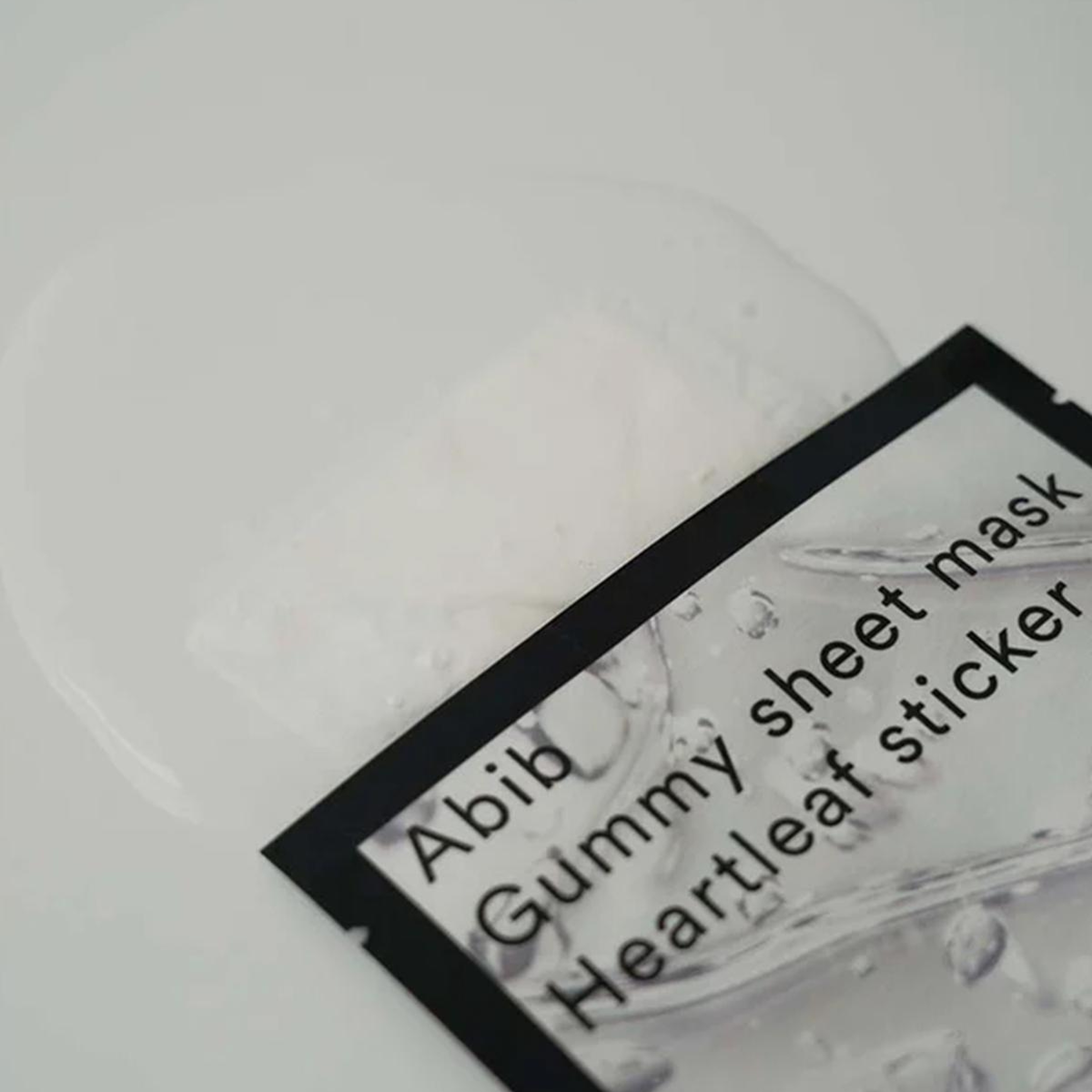 Abib Gummy Sheet Mask Heartleaf Sticker - Sakinleştirici & Yatıştırıcı Vegan Maske
