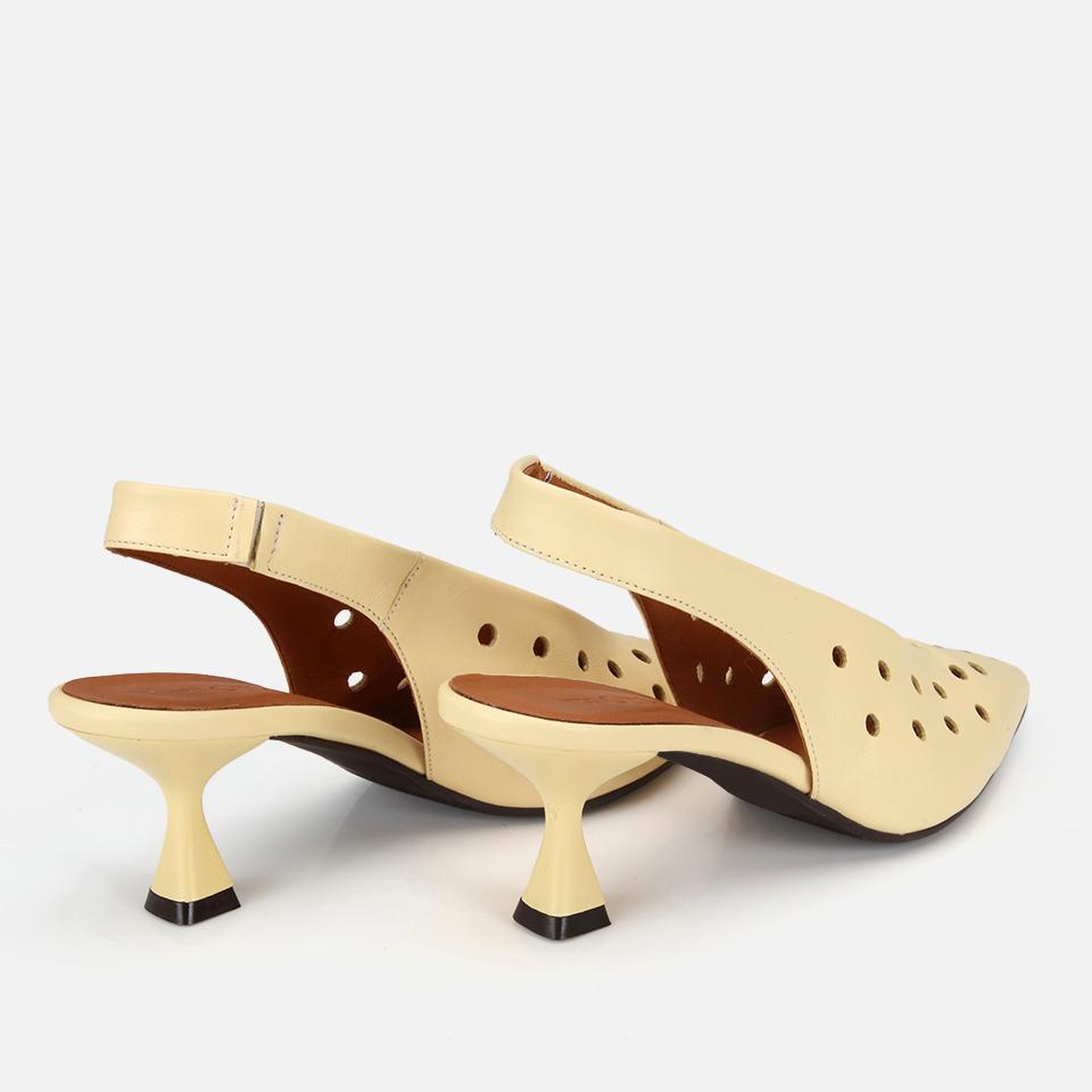 Kadın Deri Sarı Delikli Arkası Açık Kısa Topuklu Stiletto