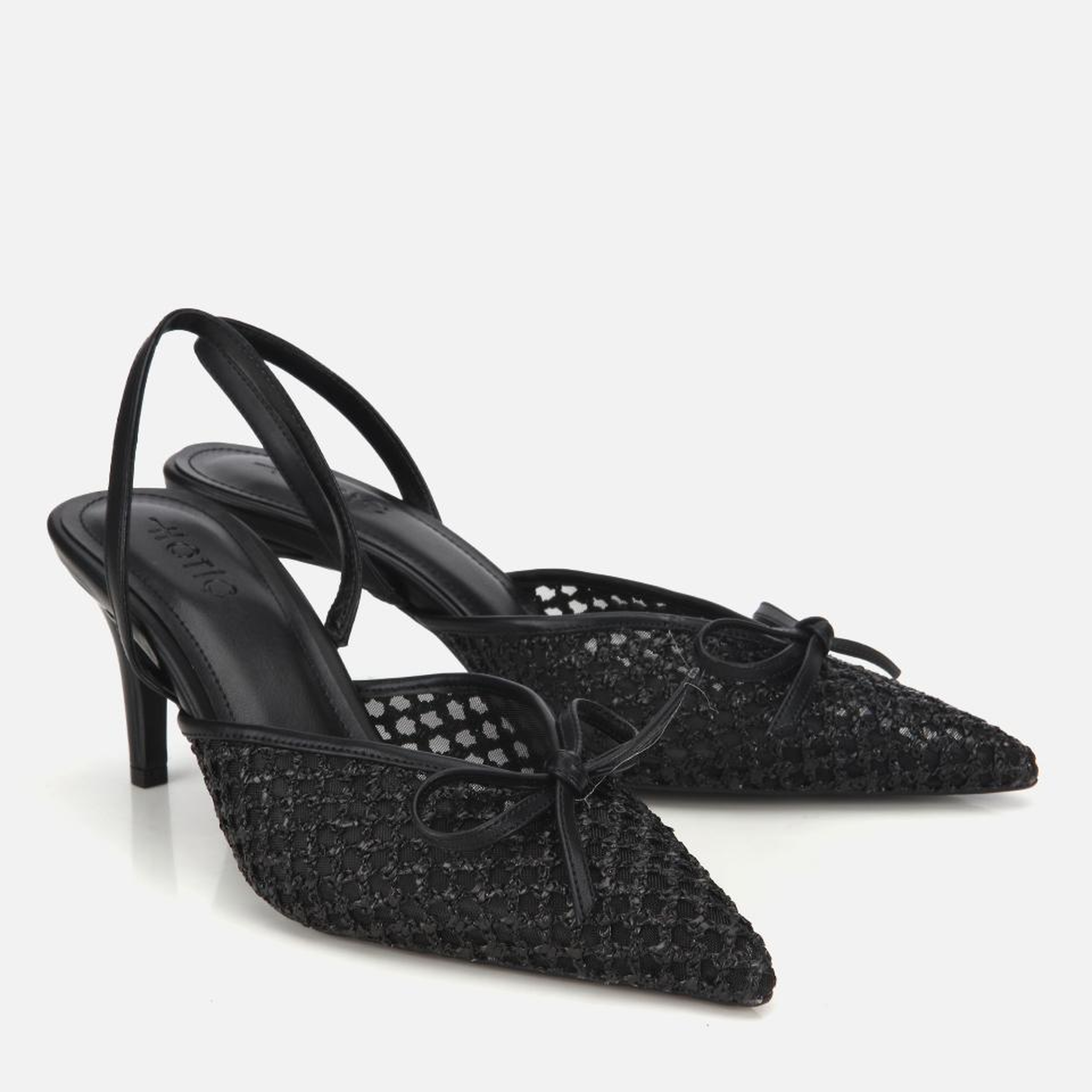 Kadın Siyah Hasır Detaylı Fiyonklu Kısa Topuklu Stiletto