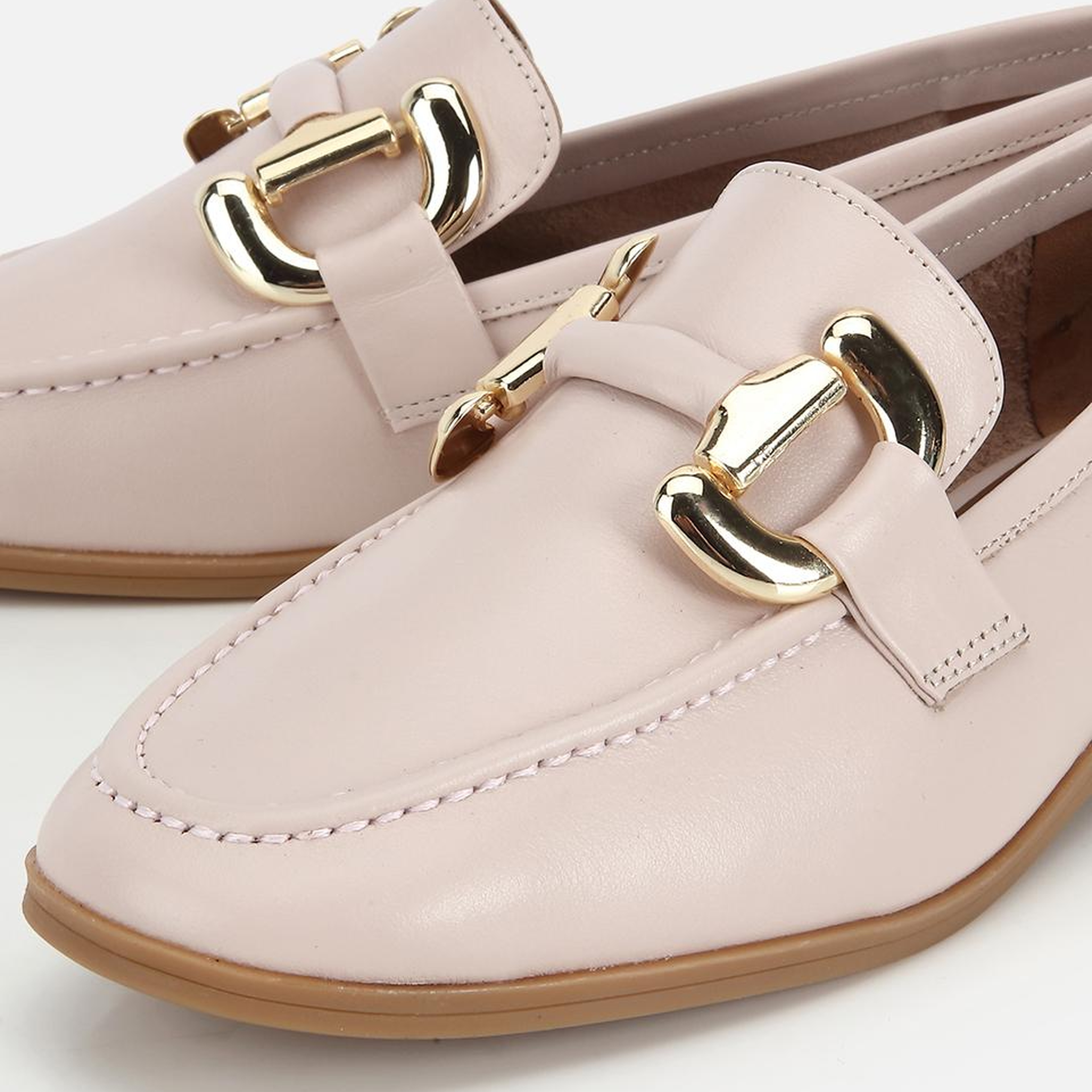 Kadın Deri Bej Toka Detaylı Klasik Loafer