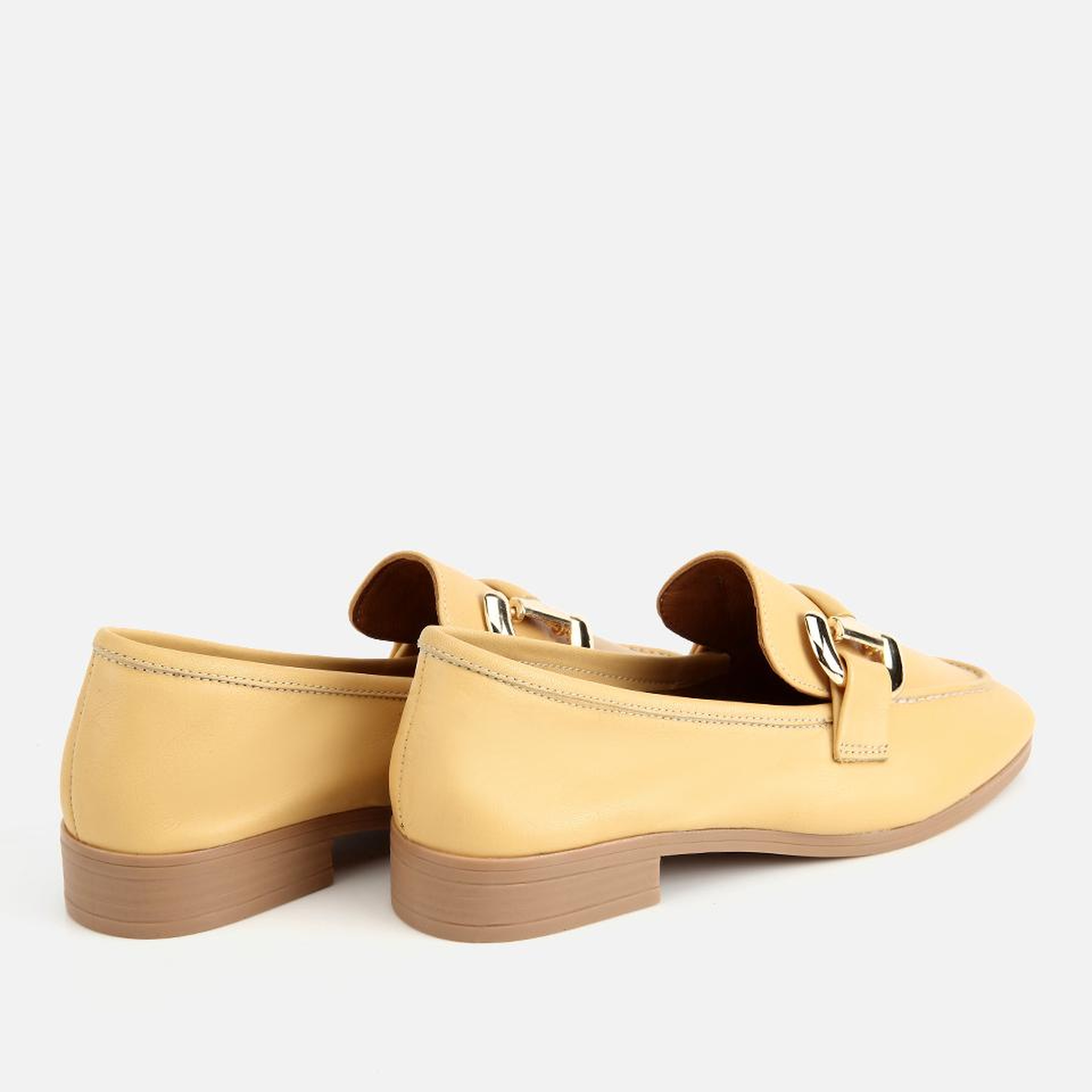 Kadın Deri Sarı Toka Detaylı Klasik Loafer